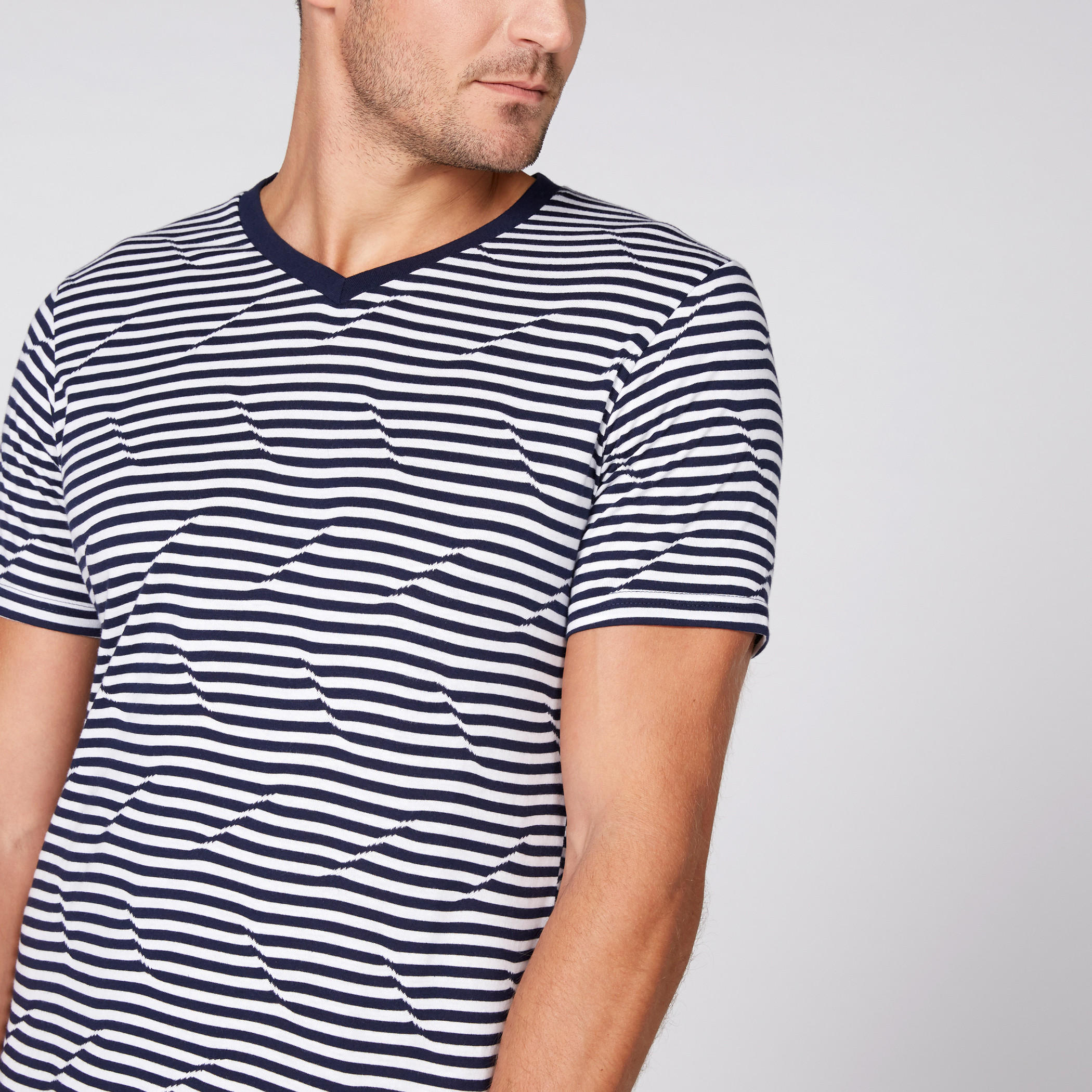 Striped T-Shirt with V-Neck and Short Sleeves-men-clothing-tshirtsandpolos-tshirts-image-3