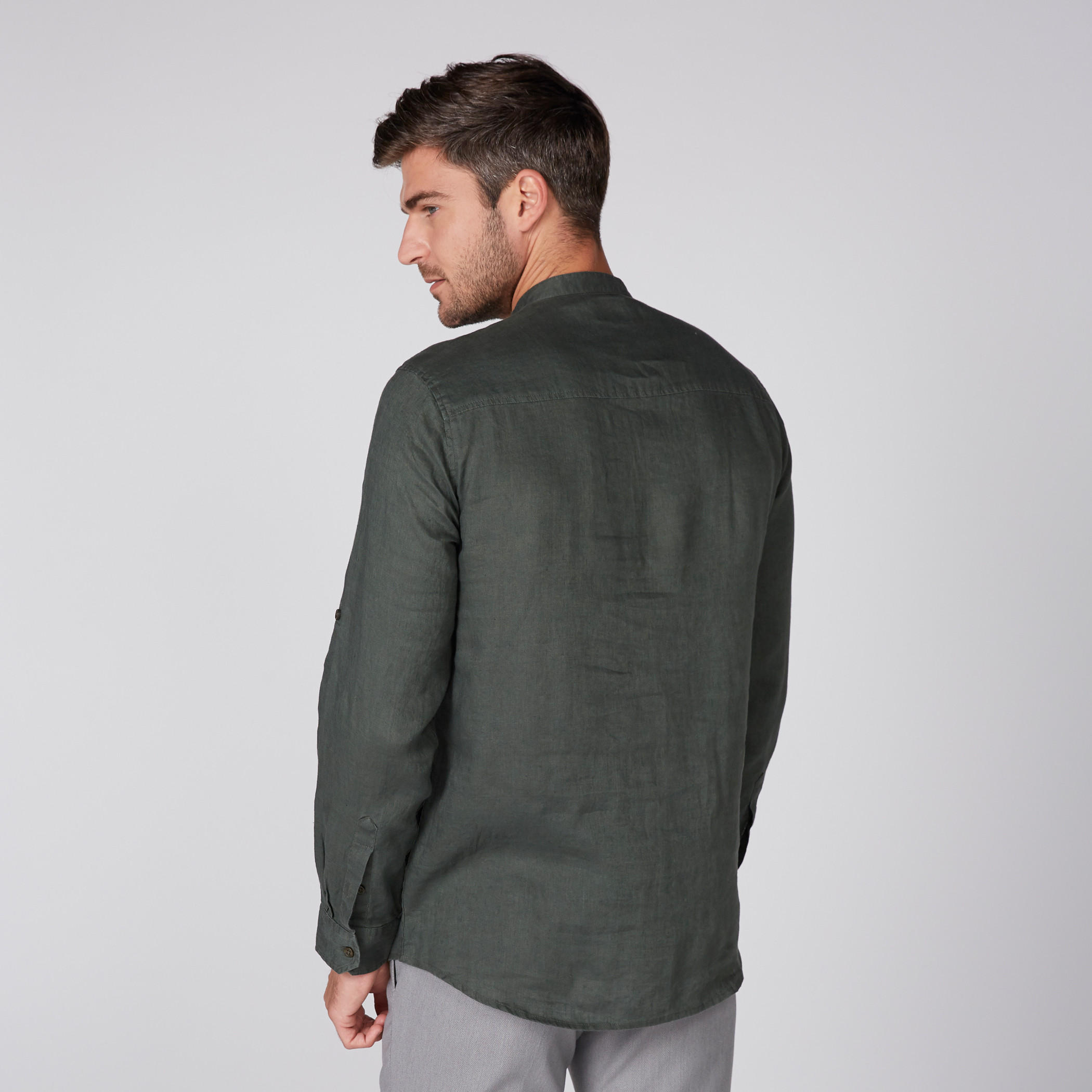 قميص بياقة ماندارين وأكمام طويلة-men-clothing-shirts-image-4