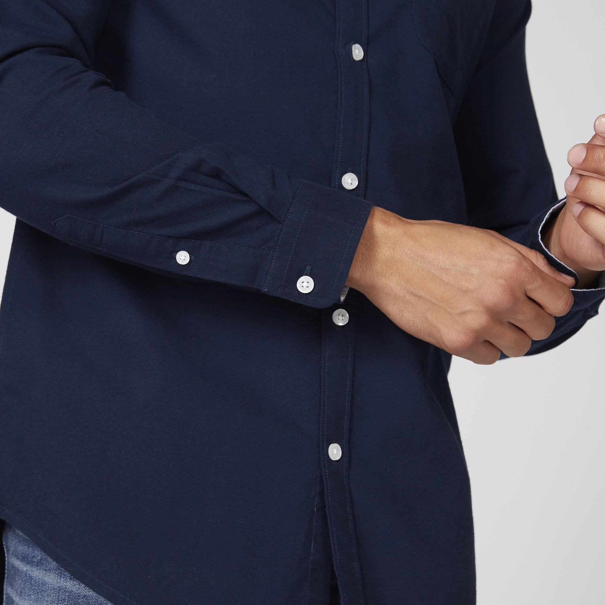 قميص بأكمام طويلة وأزرار-men-clothing-shirts-image-2