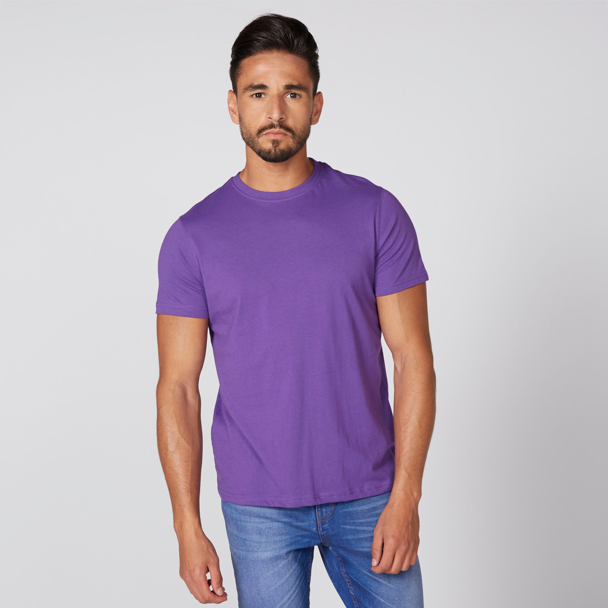 تيشيرت بياقة ضيّقة وأكمام قصيرة-men-clothing-tshirtsandpolos-tshirts-image-1