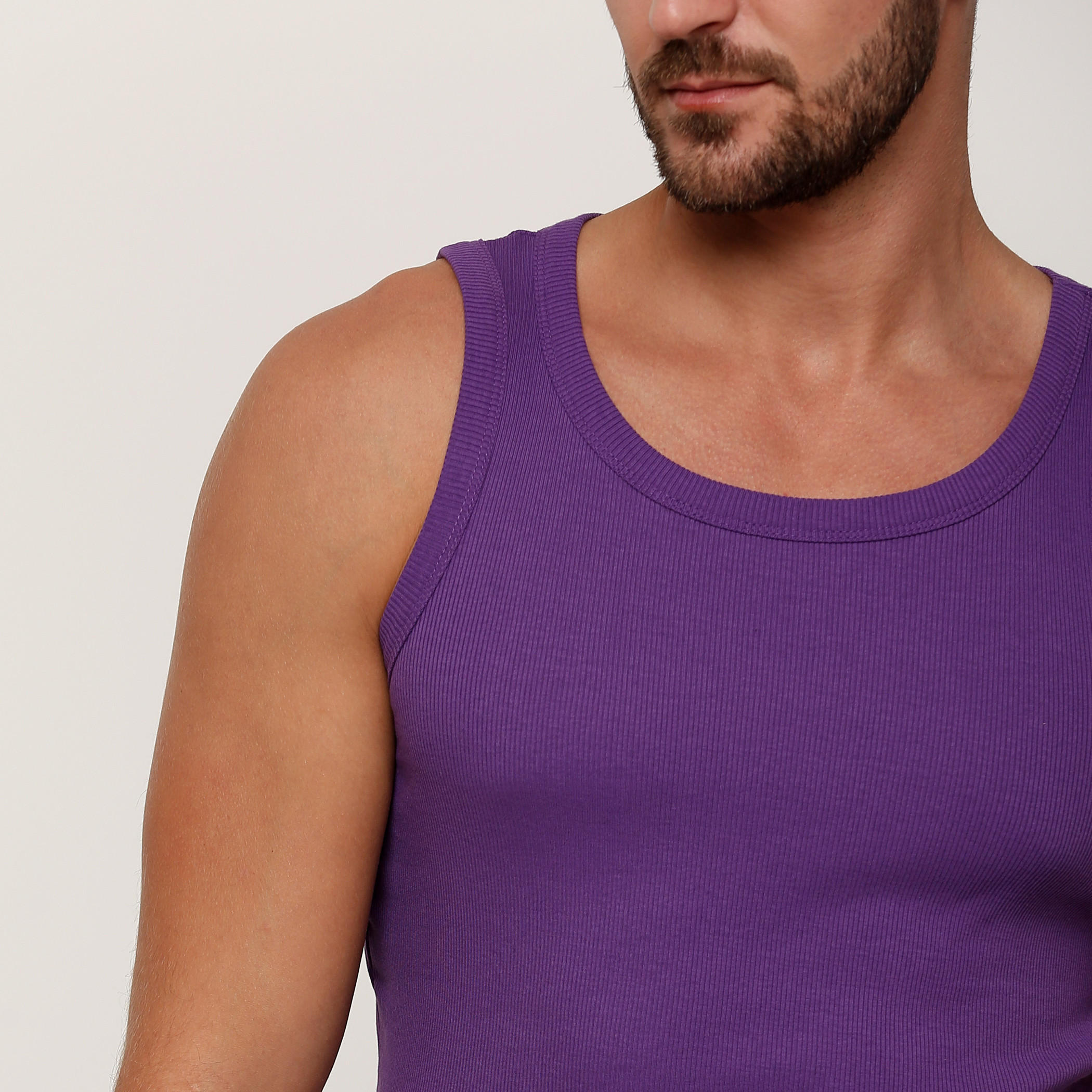 فيست بتصميم مضلع وياقة مستديرة-men-clothing-tshirtsandpolos-tshirts-image-14