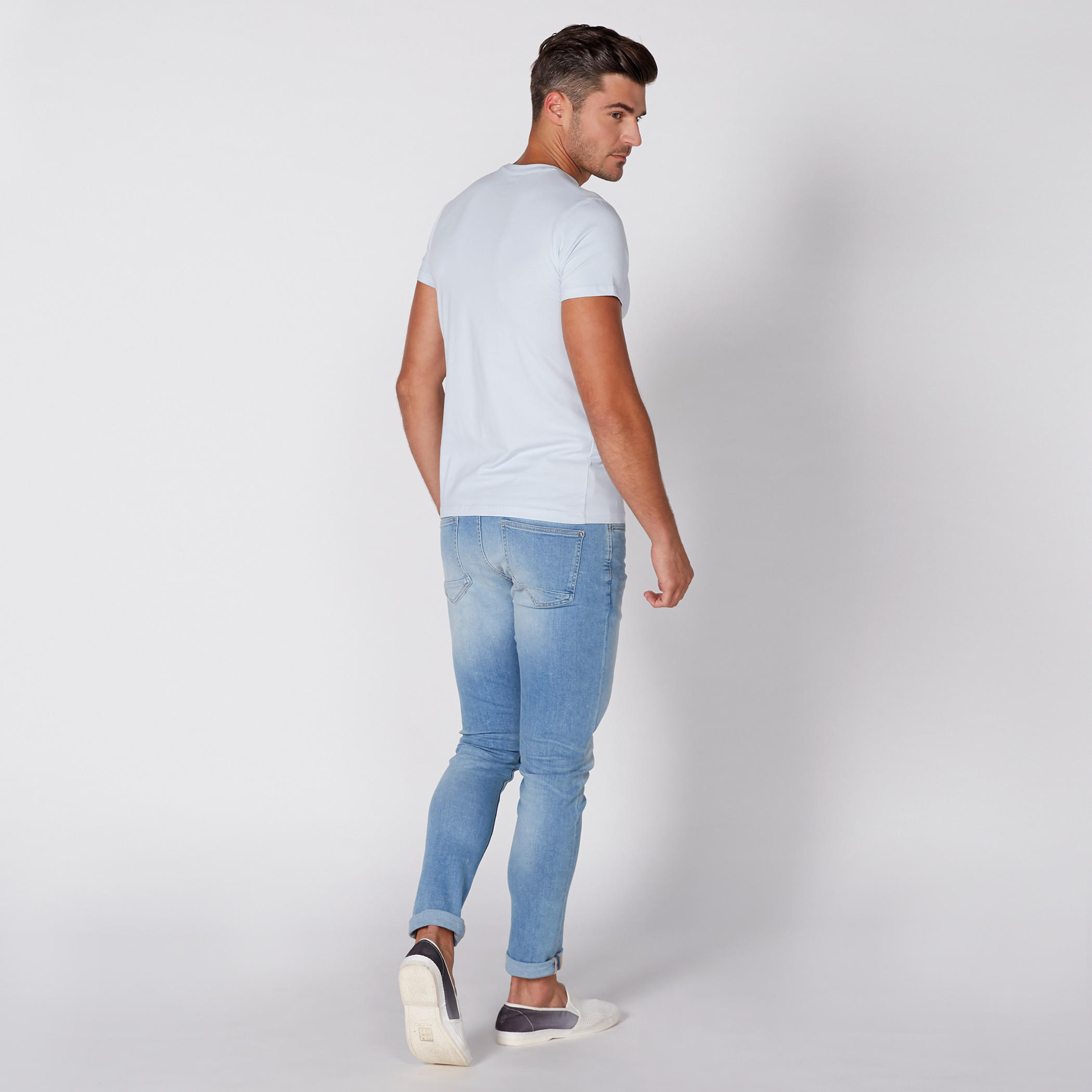 Round Neck T-Shirt with Short Sleeves-men-clothing-tshirtsandpolos-tshirts-image-4