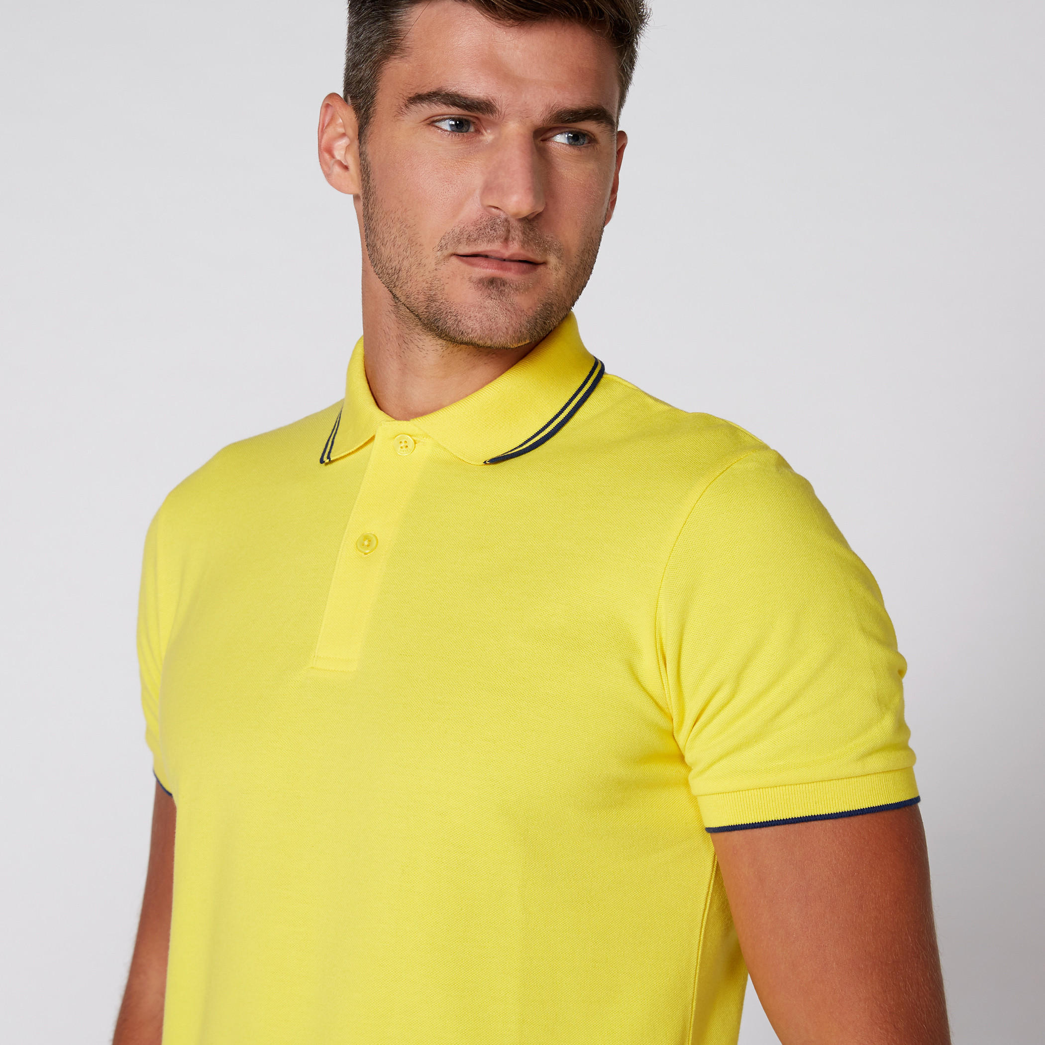 تيشيرت بياقة بولو وأكمام قصيرة-men-clothing-tshirtsandpolos-tshirts-image-1