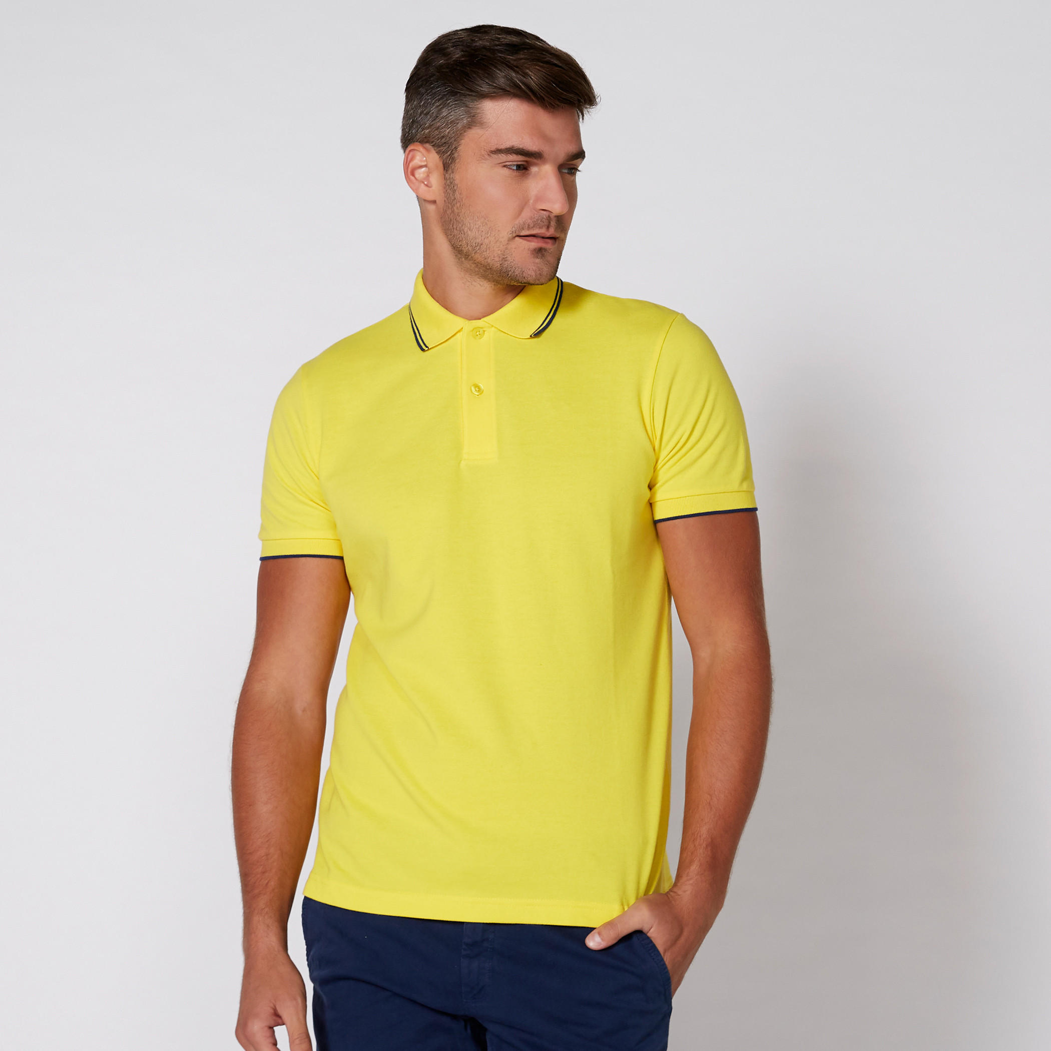 تيشيرت بياقة بولو وأكمام قصيرة-men-clothing-tshirtsandpolos-tshirts-image-3