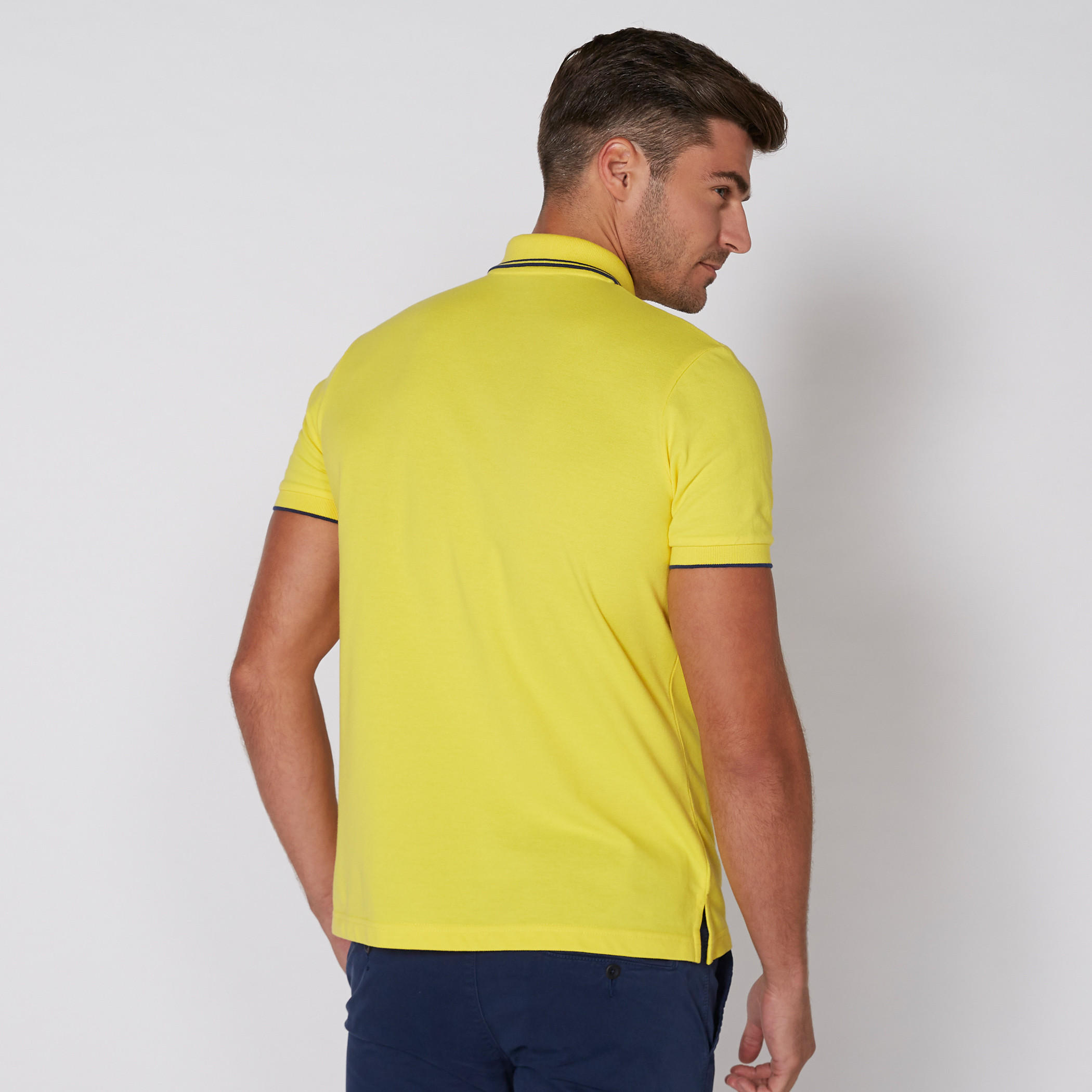 تيشيرت بياقة بولو وأكمام قصيرة-men-clothing-tshirtsandpolos-tshirts-image-4