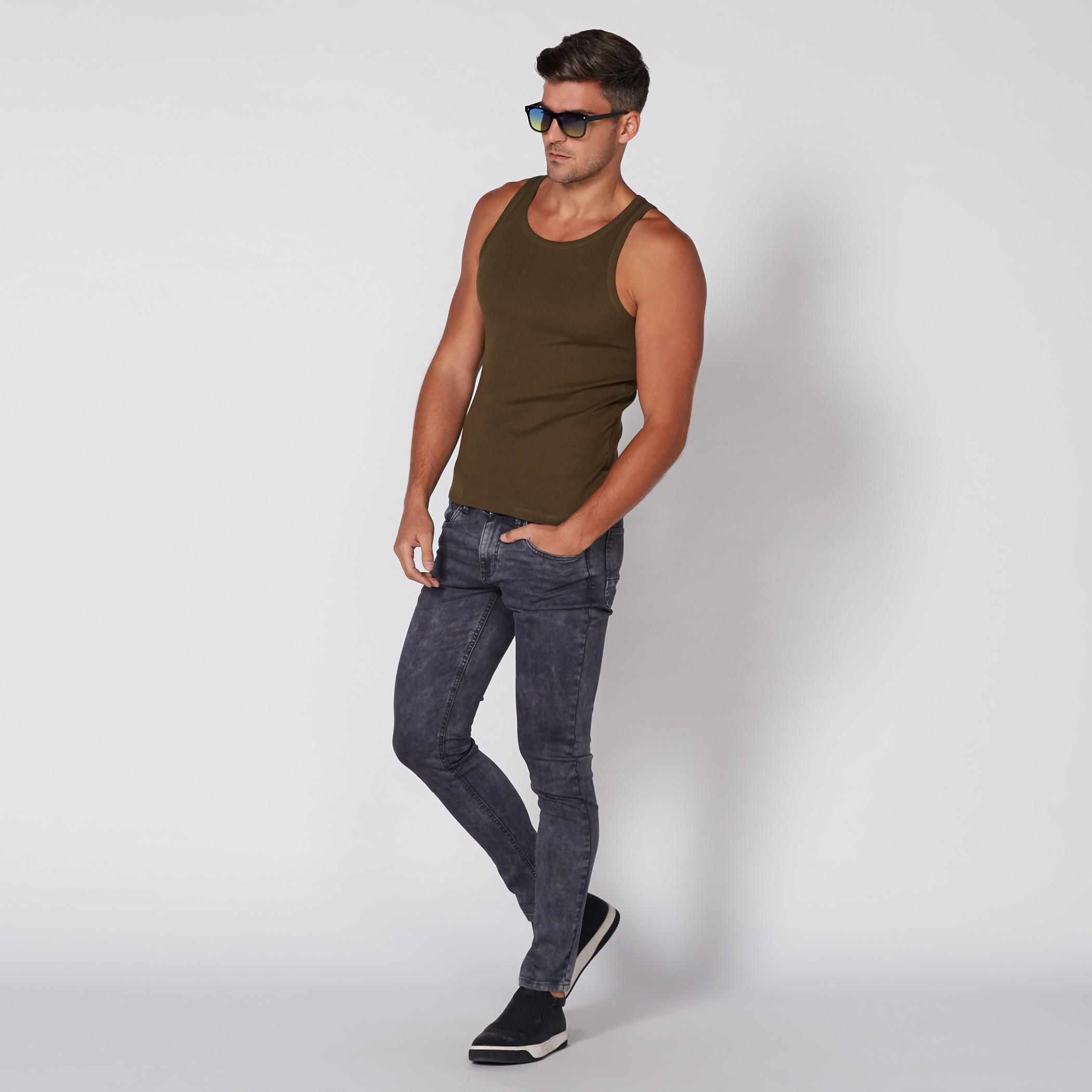 Sleeveless Vest with Round Neck-men-clothing-tshirtsandpolos-tshirts-image-6