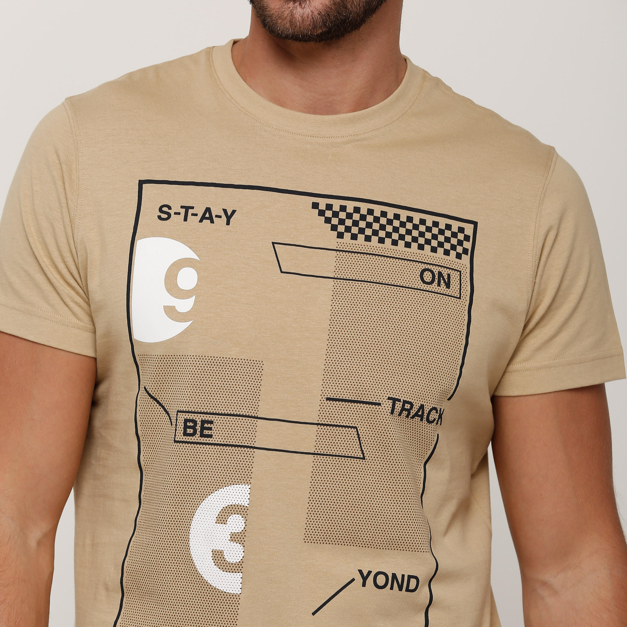تيشيرت بطبعات وياقة مستديرة وأكمام قصيرة-men-clothing-tshirtsandpolos-tshirts-image-4