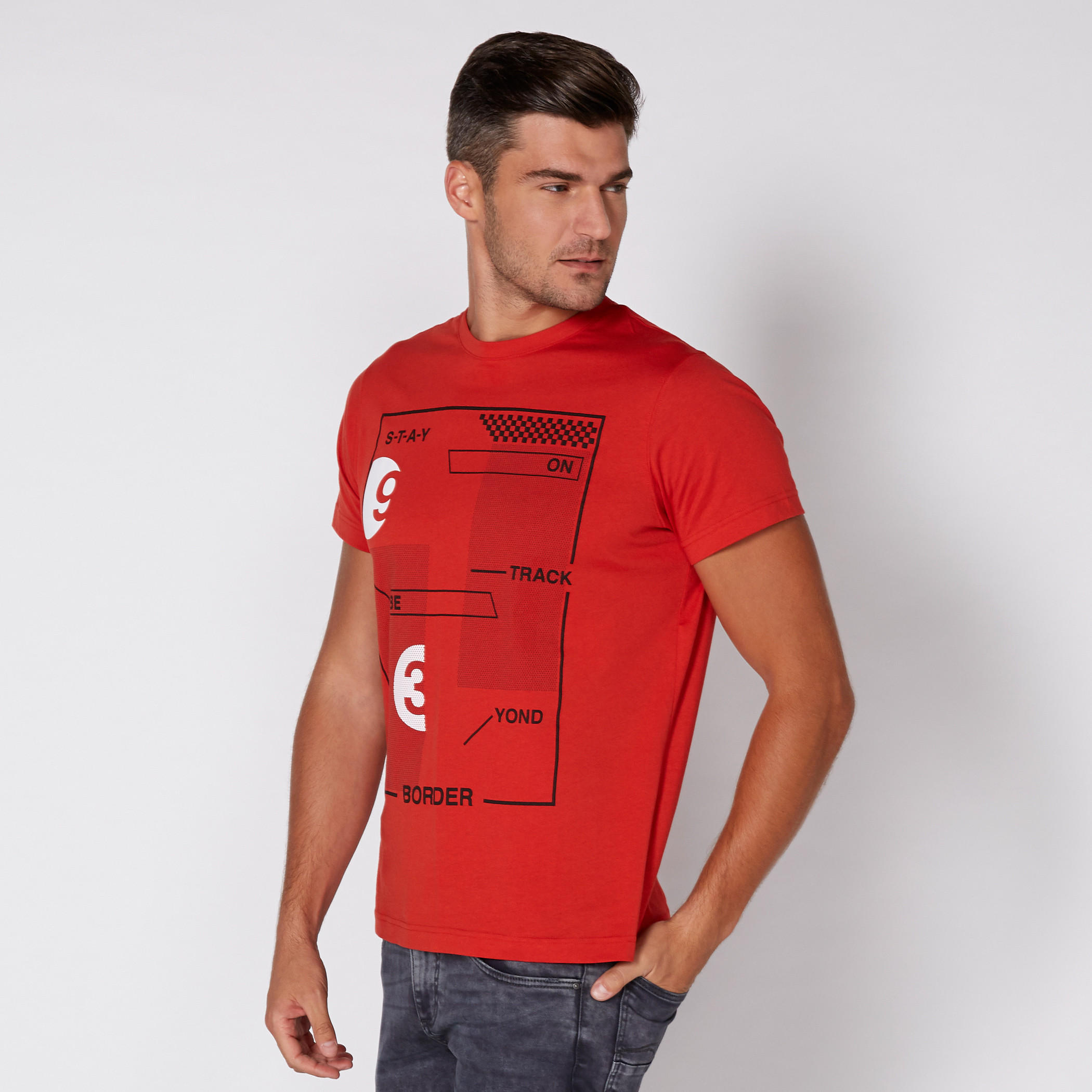 تيشيرت بياقة مستديرة وأكمام قصيرة مع طبعات-men-clothing-tshirtsandpolos-tshirts-image-4