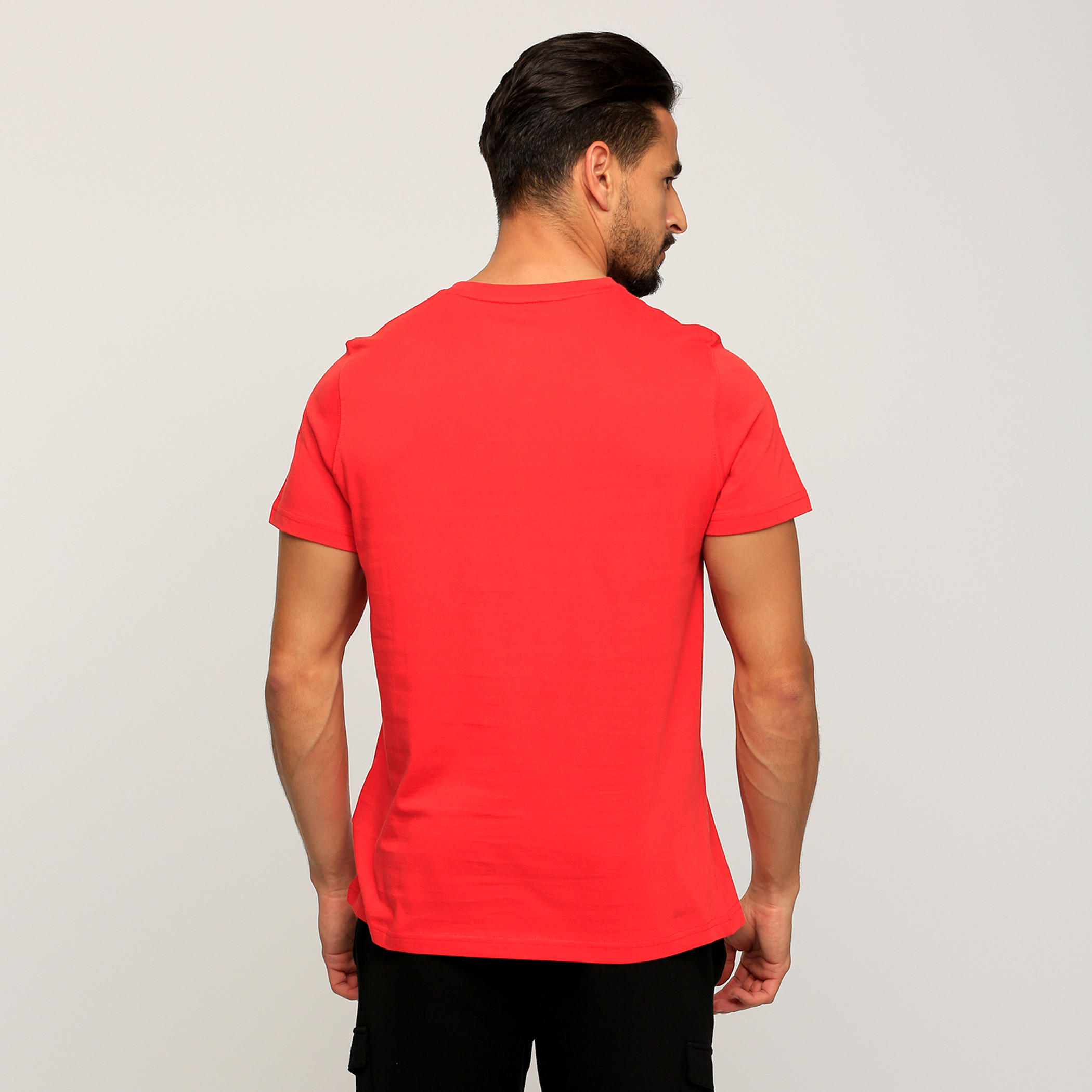 تيشيرت بياقة مستديرة وأكمام قصيرة وطبعات-men-clothing-tshirtsandpolos-tshirts-image-4