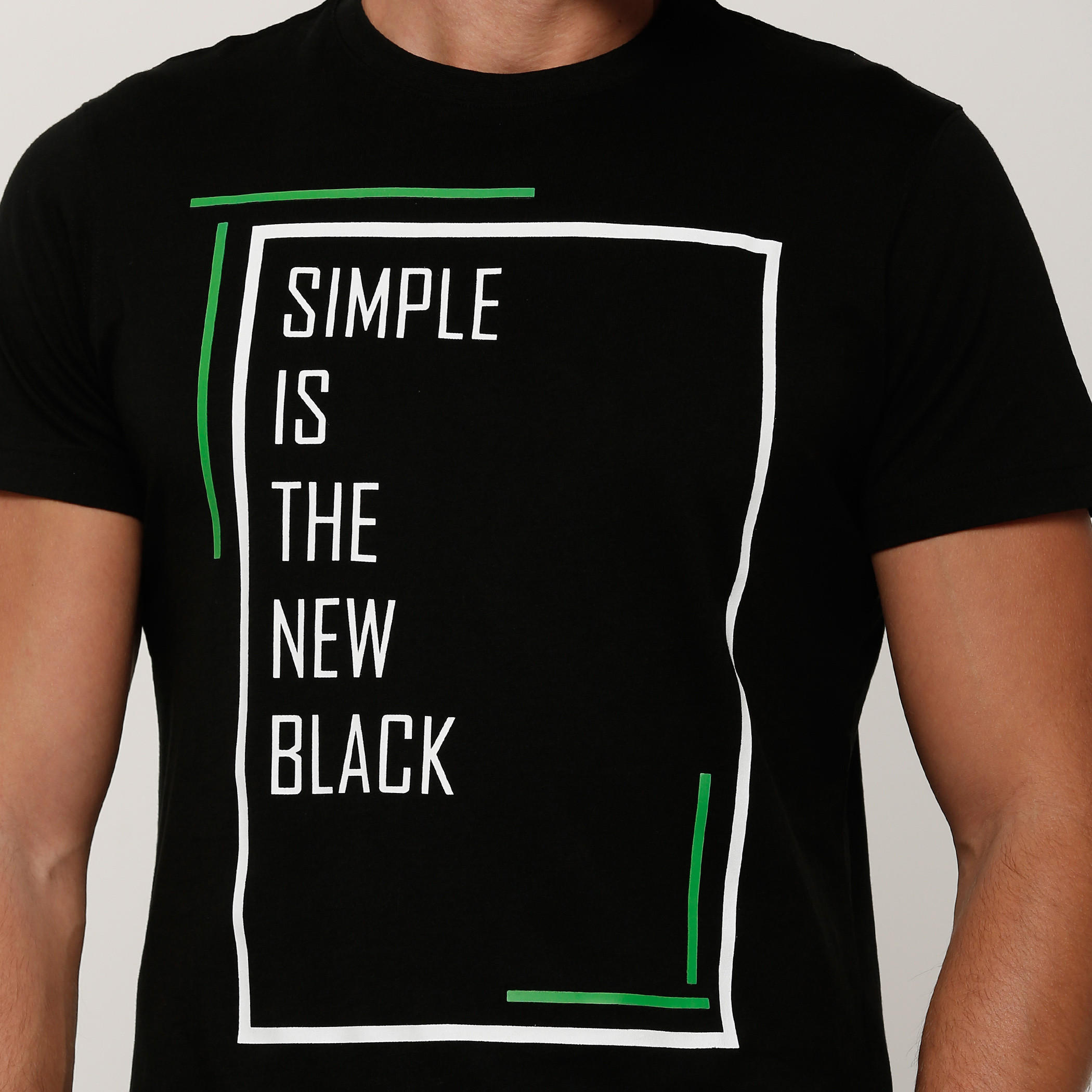 تيشيرت بطبعات وياقة مستديرة وأكمام قصيرة-men-clothing-tshirtsandpolos-tshirts-image-4