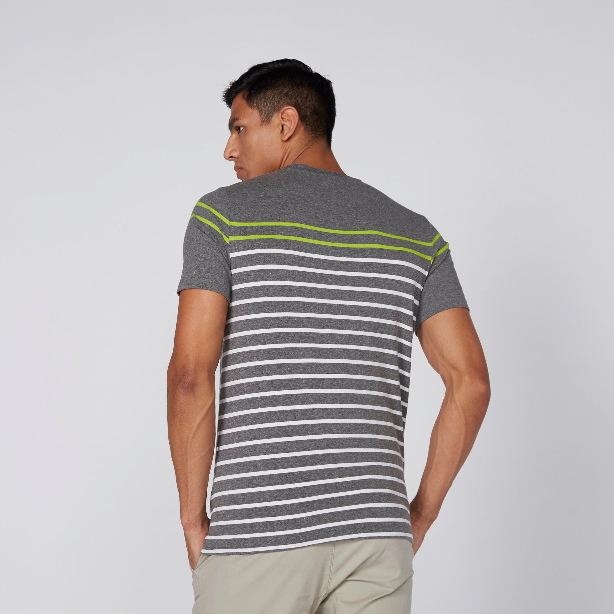 تيشيرت مقلّم بأكمام قصيرة-men-clothing-tshirtsandpolos-tshirts-image-4