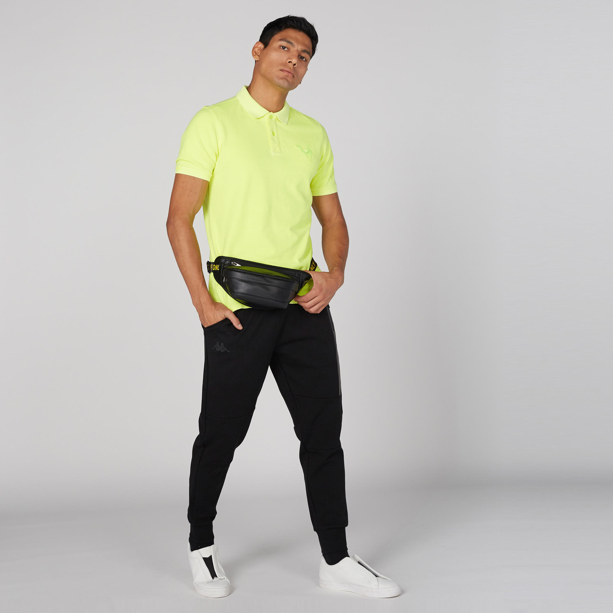 تيشيرت بياقة بولو وأكمام قصيرة-men-clothing-tshirtsandpolos-polos-image-3