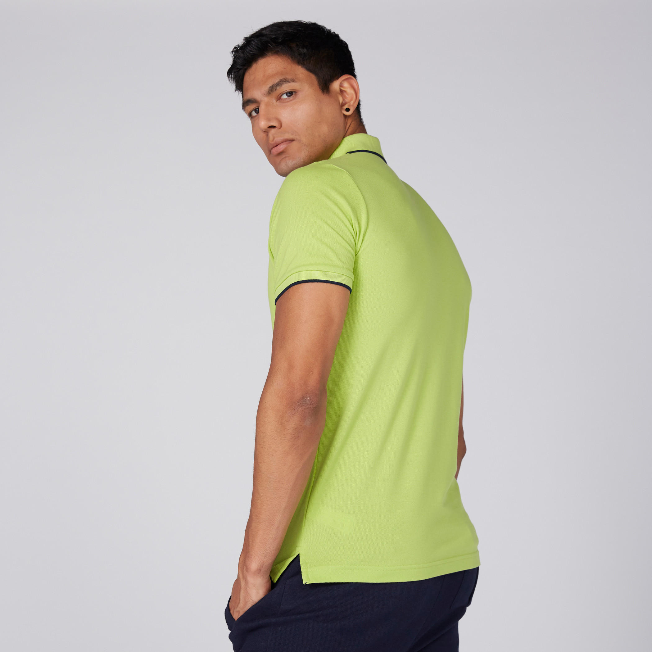 تيشيرت مطرّز بياقة بولو وأكمام قصيرة-men-clothing-tshirtsandpolos-tshirts-image-4