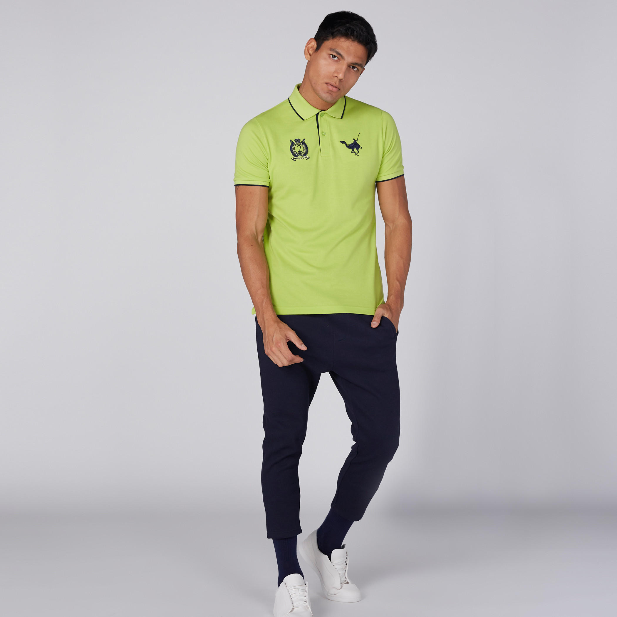 تيشيرت مطرّز بياقة بولو وأكمام قصيرة-men-clothing-tshirtsandpolos-tshirts-image-5