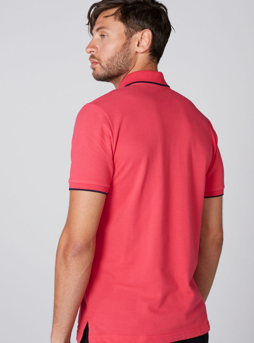 تيشيرت مطرّز بياقة بولو وأكمام قصيرة-men-clothing-tshirtsandpolos-polos-image-2