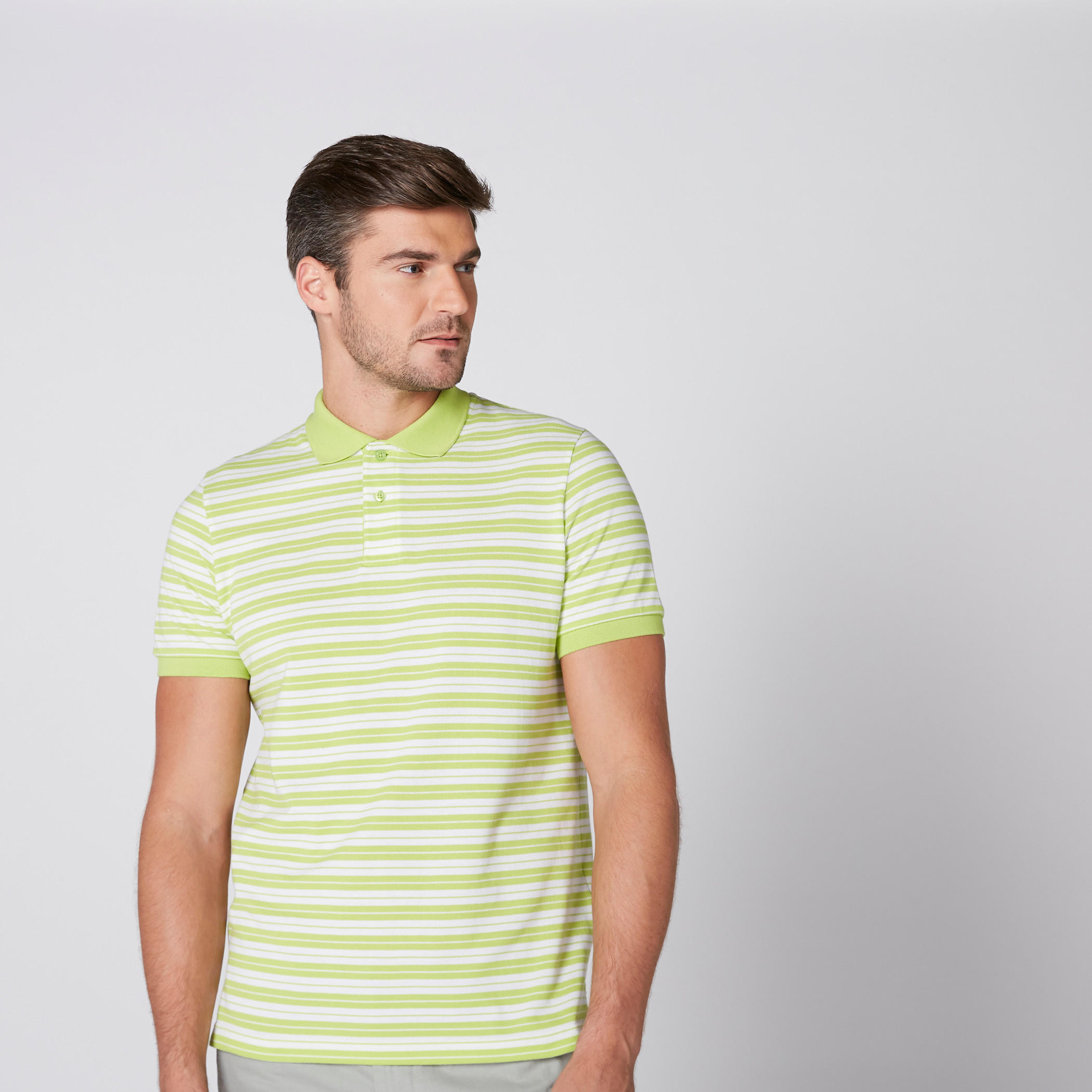تيشيرت مقلّم بياقة بولو وأكمام قصيرة-men-clothing-tshirtsandpolos-tshirts-image-1