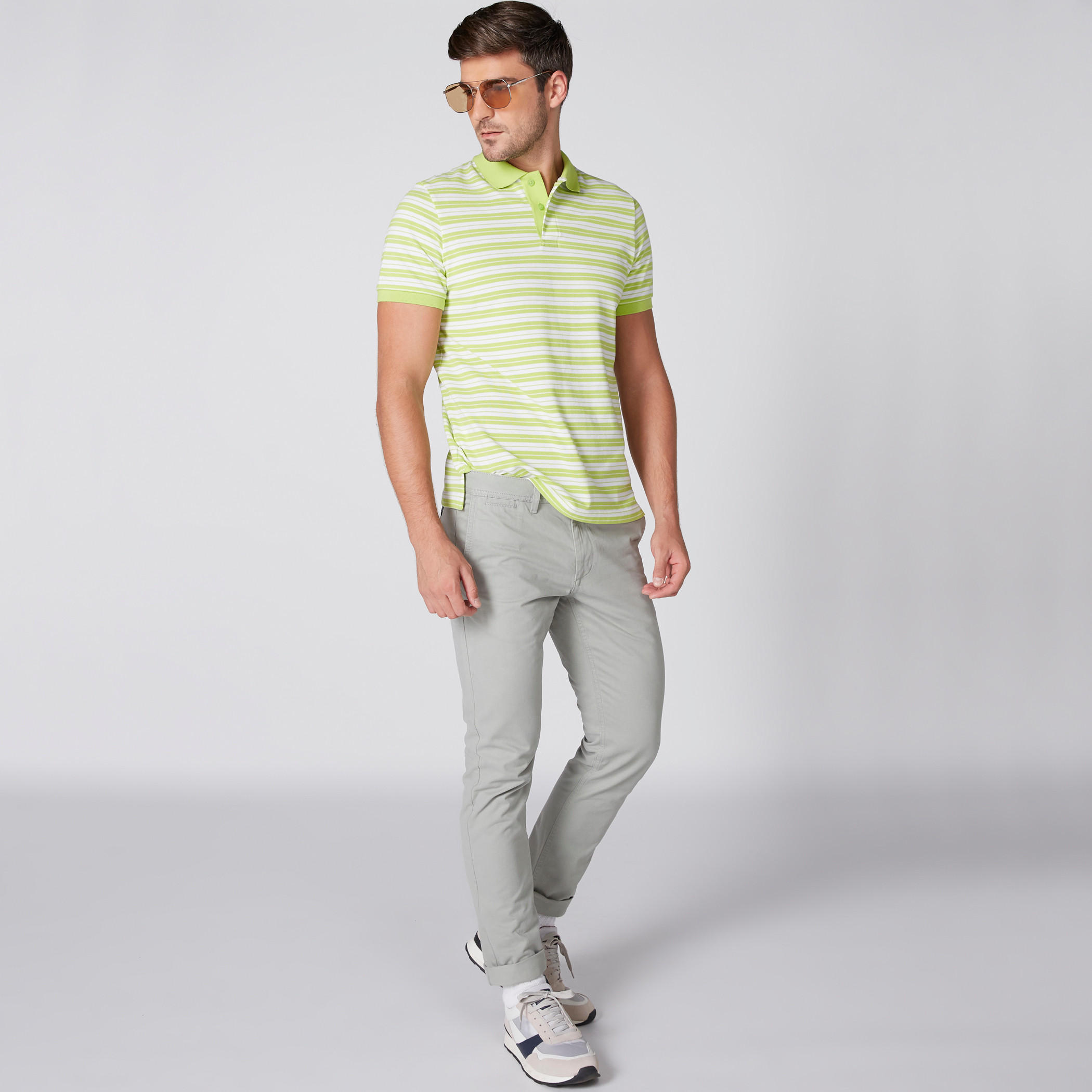 تيشيرت مقلّم بياقة بولو وأكمام قصيرة-men-clothing-tshirtsandpolos-tshirts-image-2