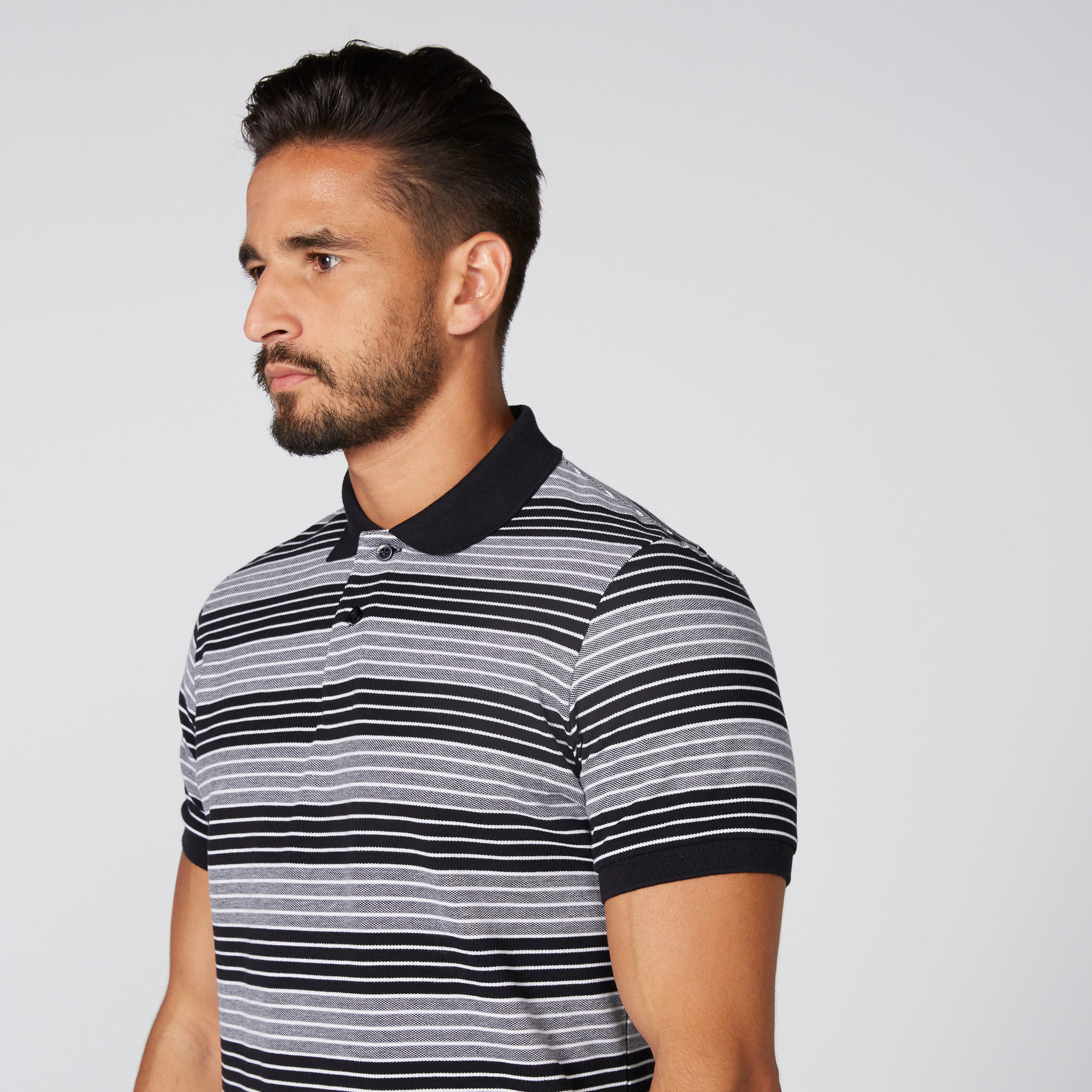 تيشيرت مقلّم بياقة بولو وأكمام قصيرة-men-clothing-tshirtsandpolos-tshirts-image-1