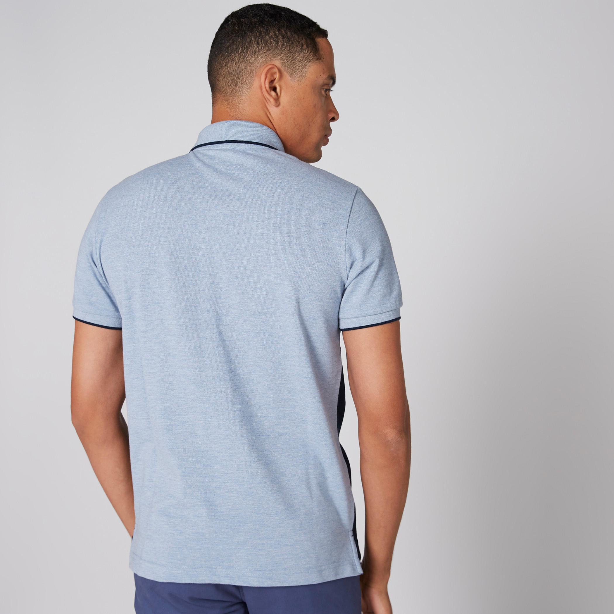 تيشيرت مطرّز بياقة بولو وأكمام قصيرة-men-clothing-tshirtsandpolos-polos-image-2