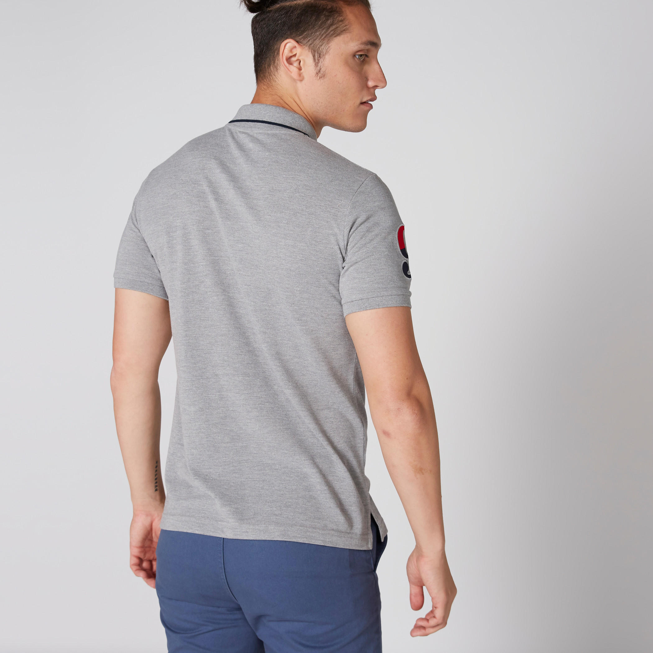 تيشيرت مطرّز بياقة بولو وأكمام قصيرة-men-clothing-tshirtsandpolos-polos-image-2