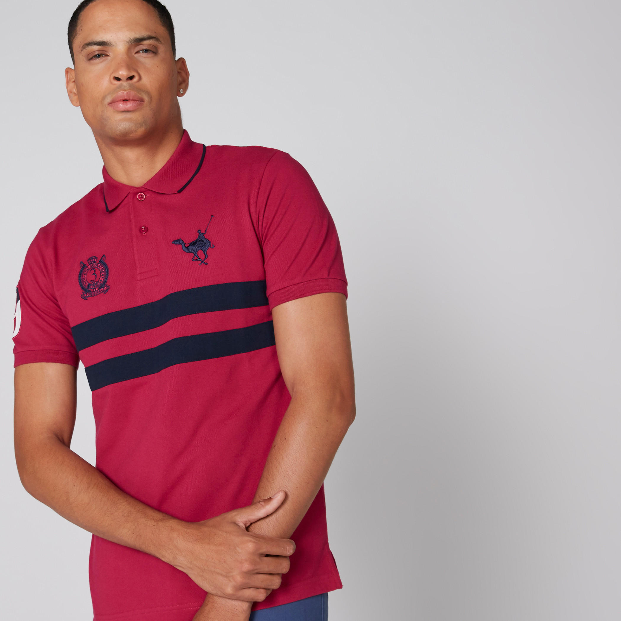 تيشيرت مطرّز بياقة بولو وأكمام قصيرة-men-clothing-tshirtsandpolos-polos-image-1