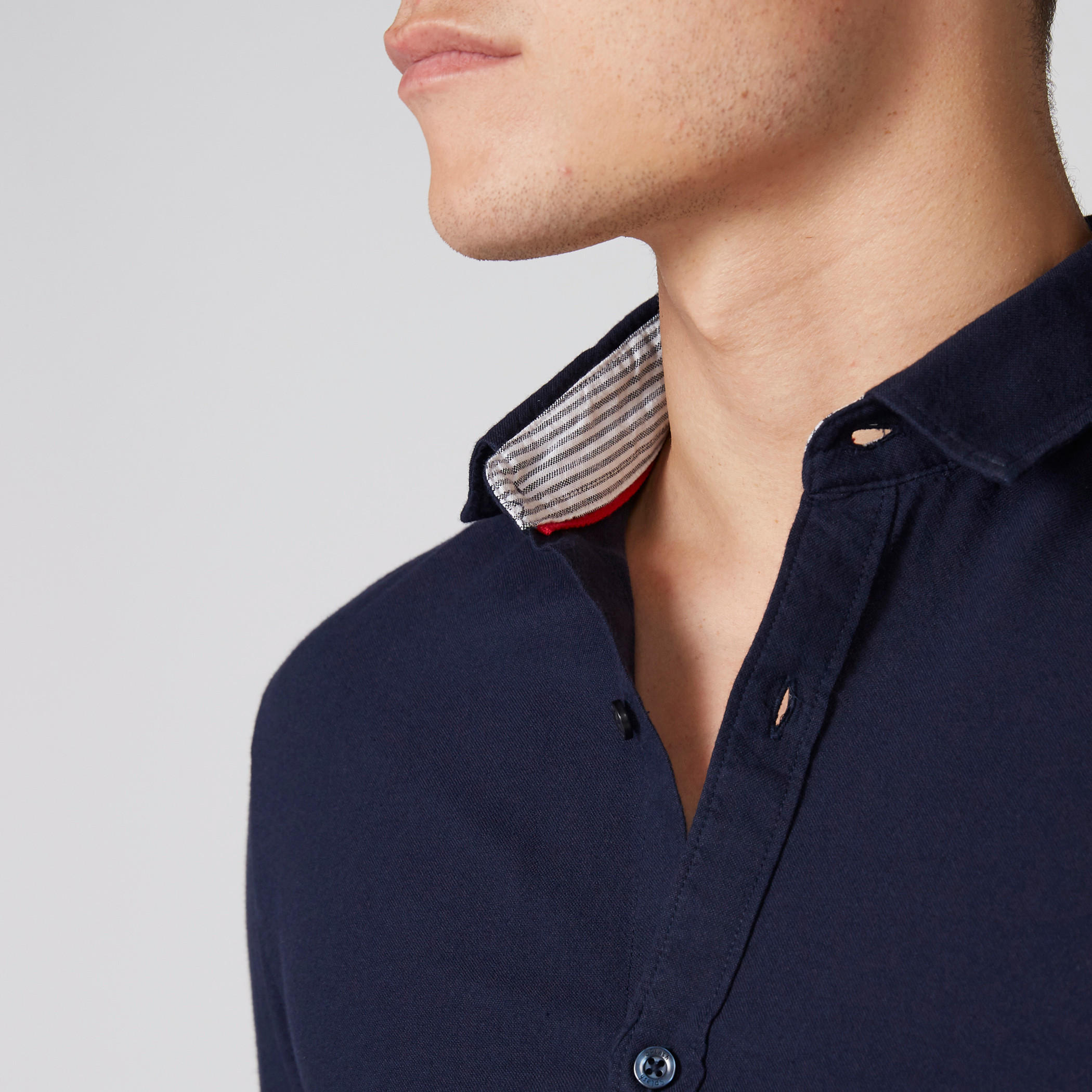 قميص بأكمام طويلة ووصلة أزرار كاملة-men-clothing-shirts-image-4