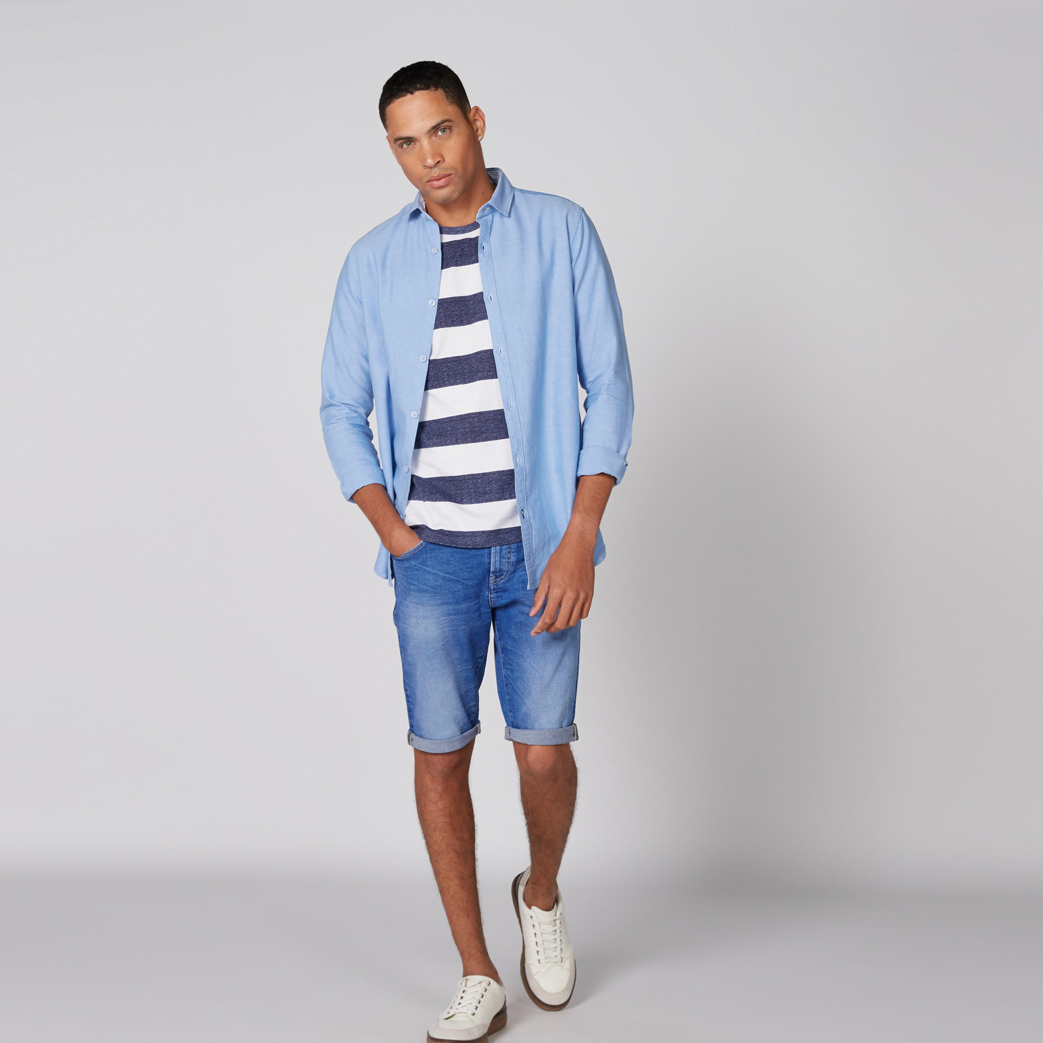 قميص بأكمام طويلة ووصلة أزرار كاملة-men-clothing-shirts-image-3