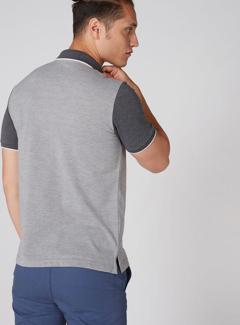 تيشيرت مطرّز بياقة بولو وأكمام قصيرة-men-clothing-tshirtsandpolos-polos-image-2