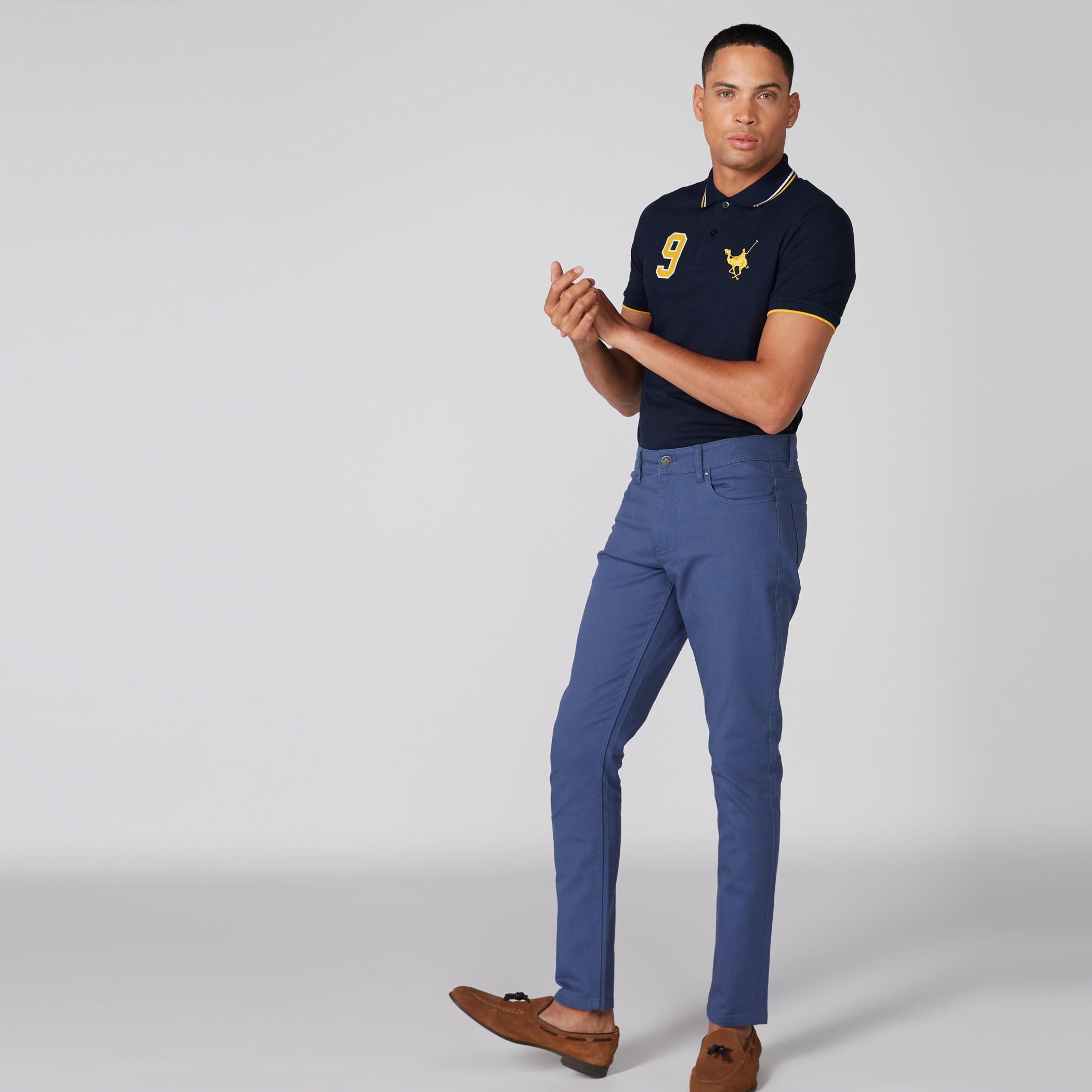 تيشيرت مطرّز بياقة بولو وأكمام قصيرة-men-clothing-tshirtsandpolos-polos-image-1