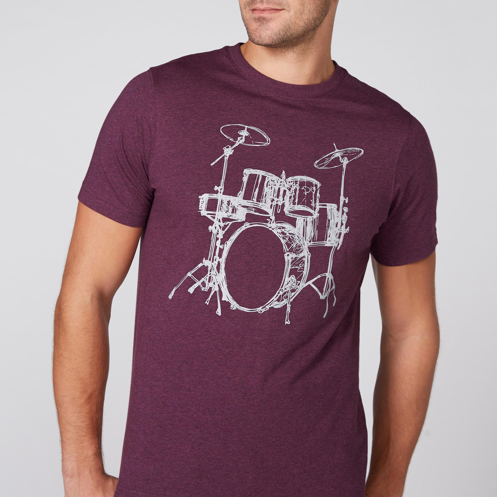 تيشيرت بياقة مستديرة وأكمام قصيرة مع طبعات-men-clothing-tshirtsandpolos-tshirts-image-2
