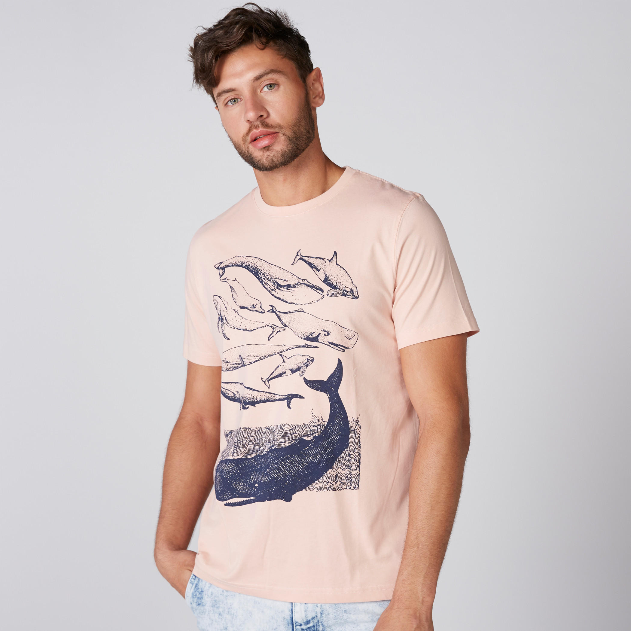 تيشيرت بياقة مستديرة وأكمام قصيرة وطبعات-men-clothing-tshirtsandpolos-tshirts-image-2