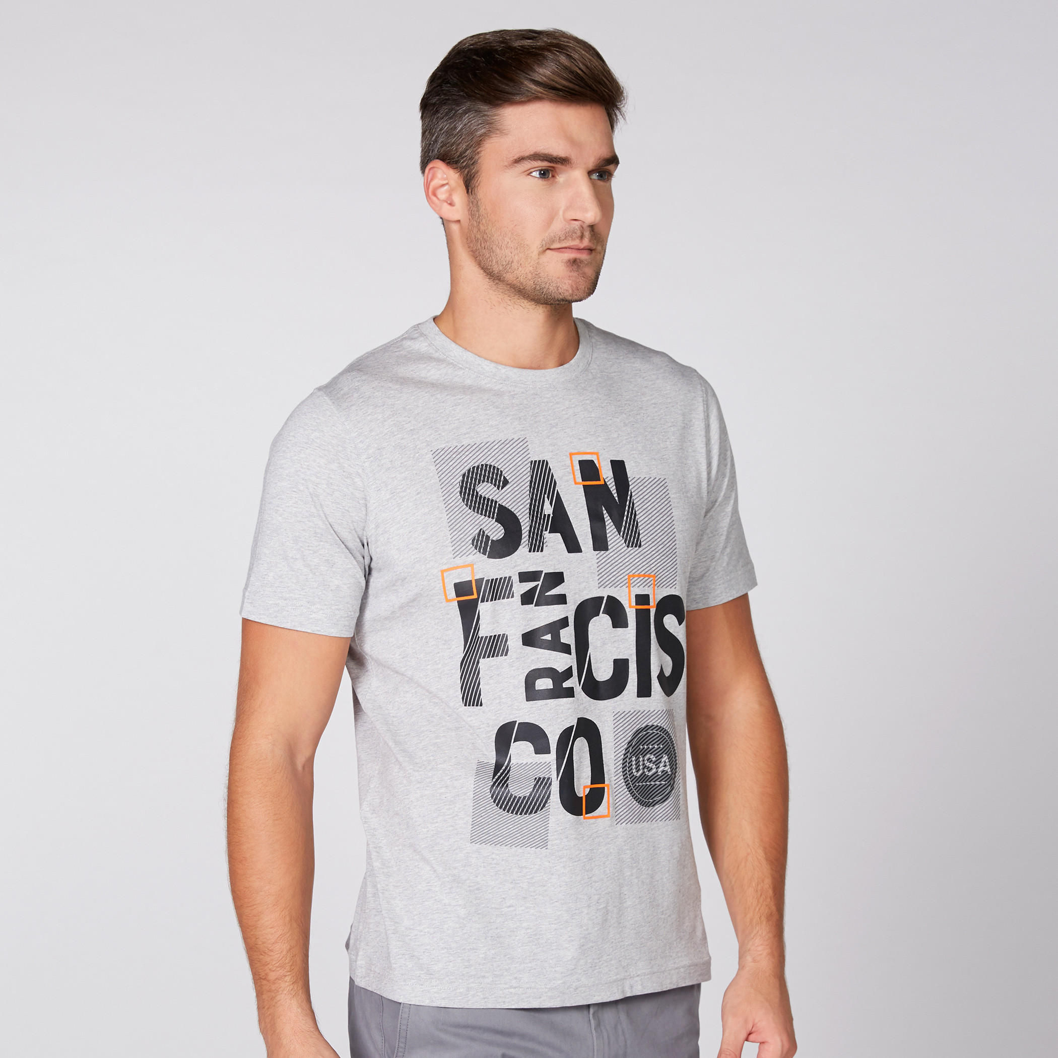 تيشيرت بياقة مستديرة وأكمام قصيرة مع طبعات-men-clothing-tshirtsandpolos-tshirts-image-4