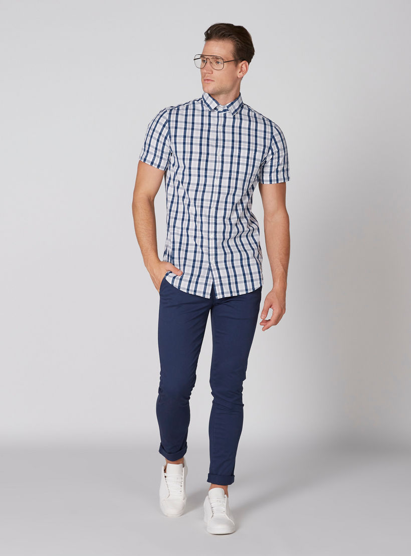 قميص كاروهات أكمام قصيرة وأزرار-men-clothing-shirts-image-4