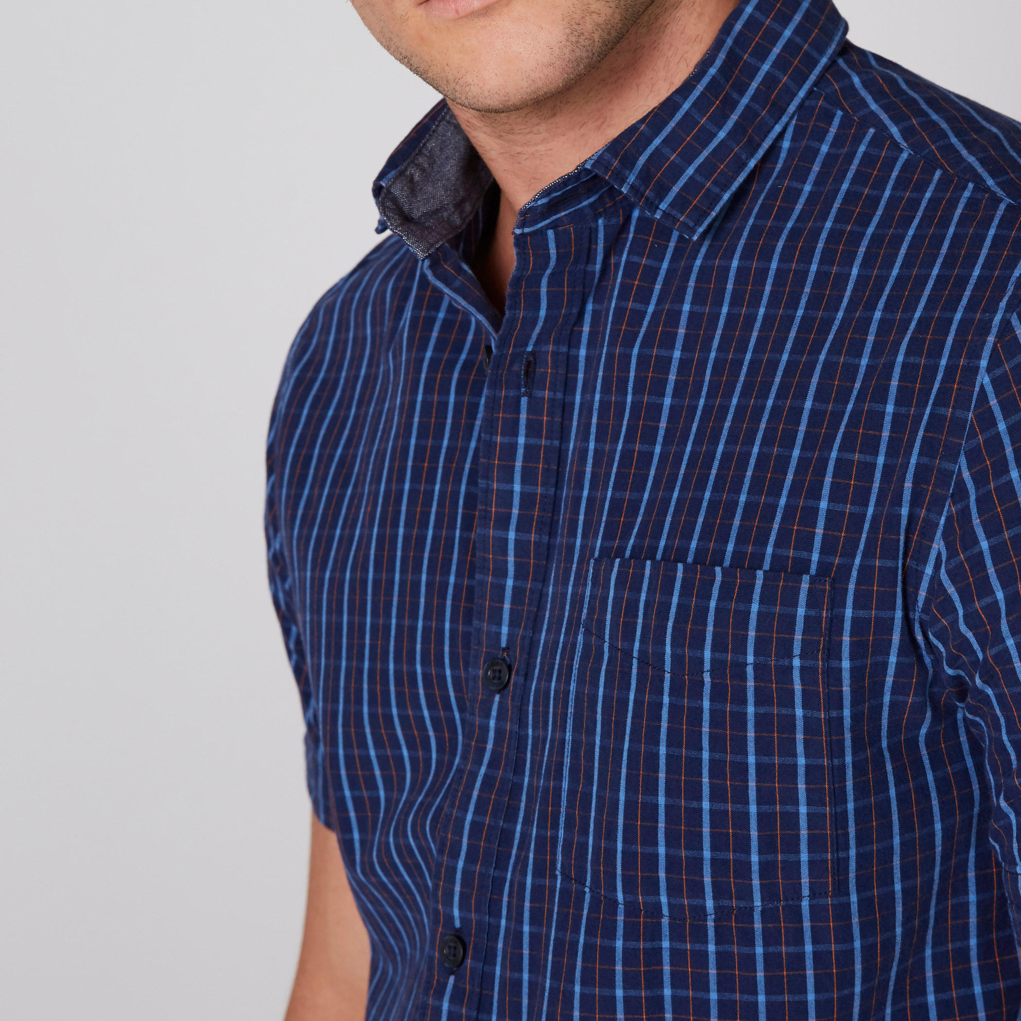 قميص كاروهات أكمام قصيرة وأزرار-men-clothing-shirts-image-4
