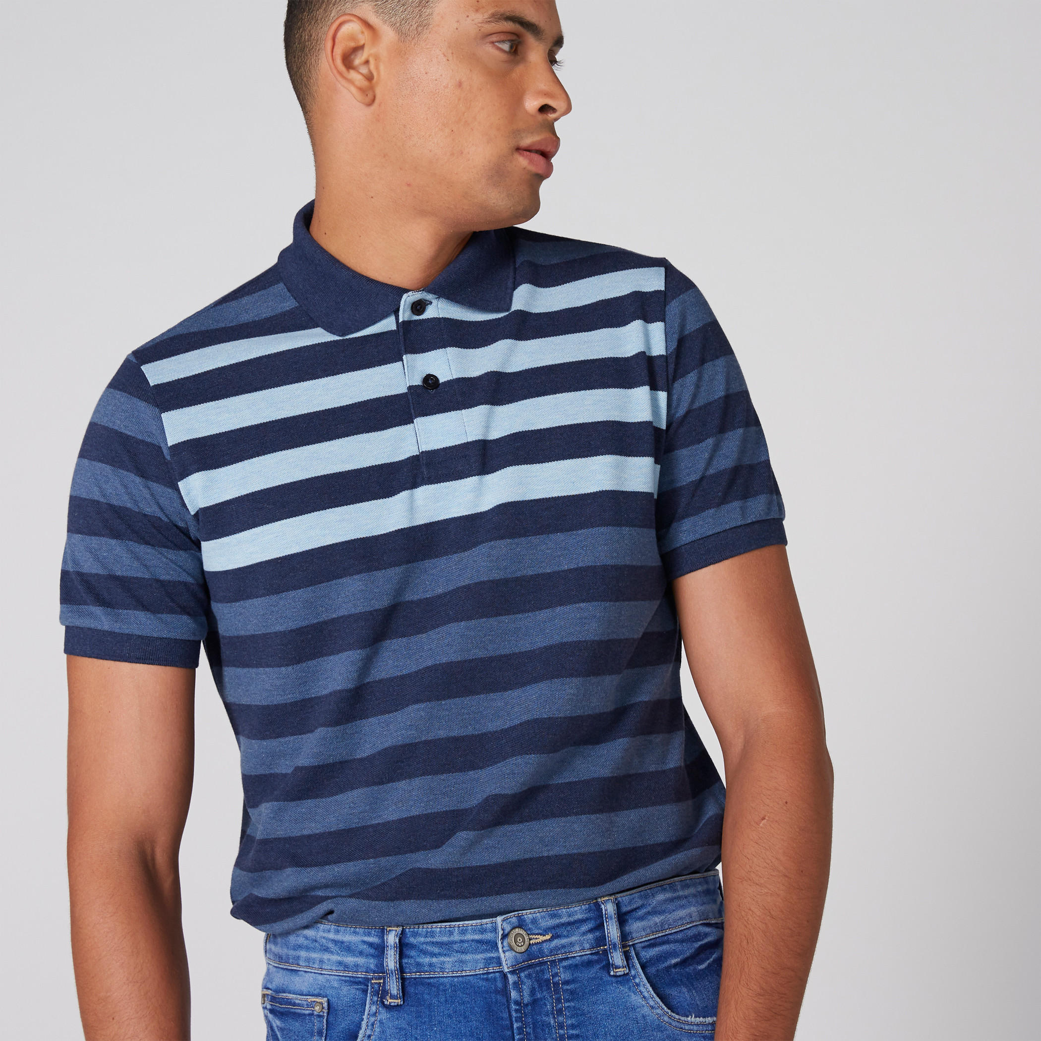 تيشيرت مقلّم بياقة بولو وأكمام قصيرة-men-clothing-tshirtsandpolos-polos-image-3