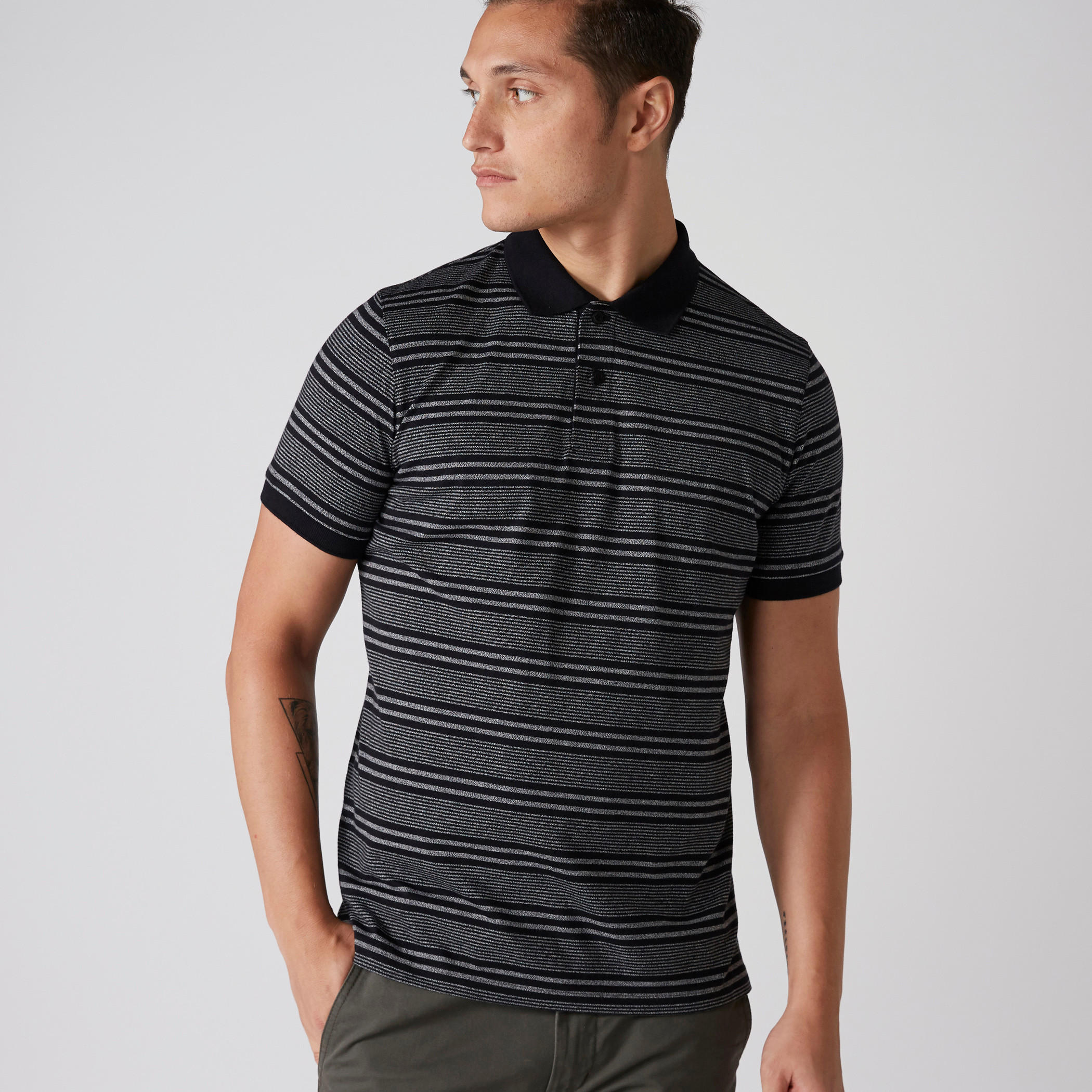 تيشيرت مقلّم بياقة بولو وأكمام قصيرة-men-clothing-tshirtsandpolos-polos-image-3