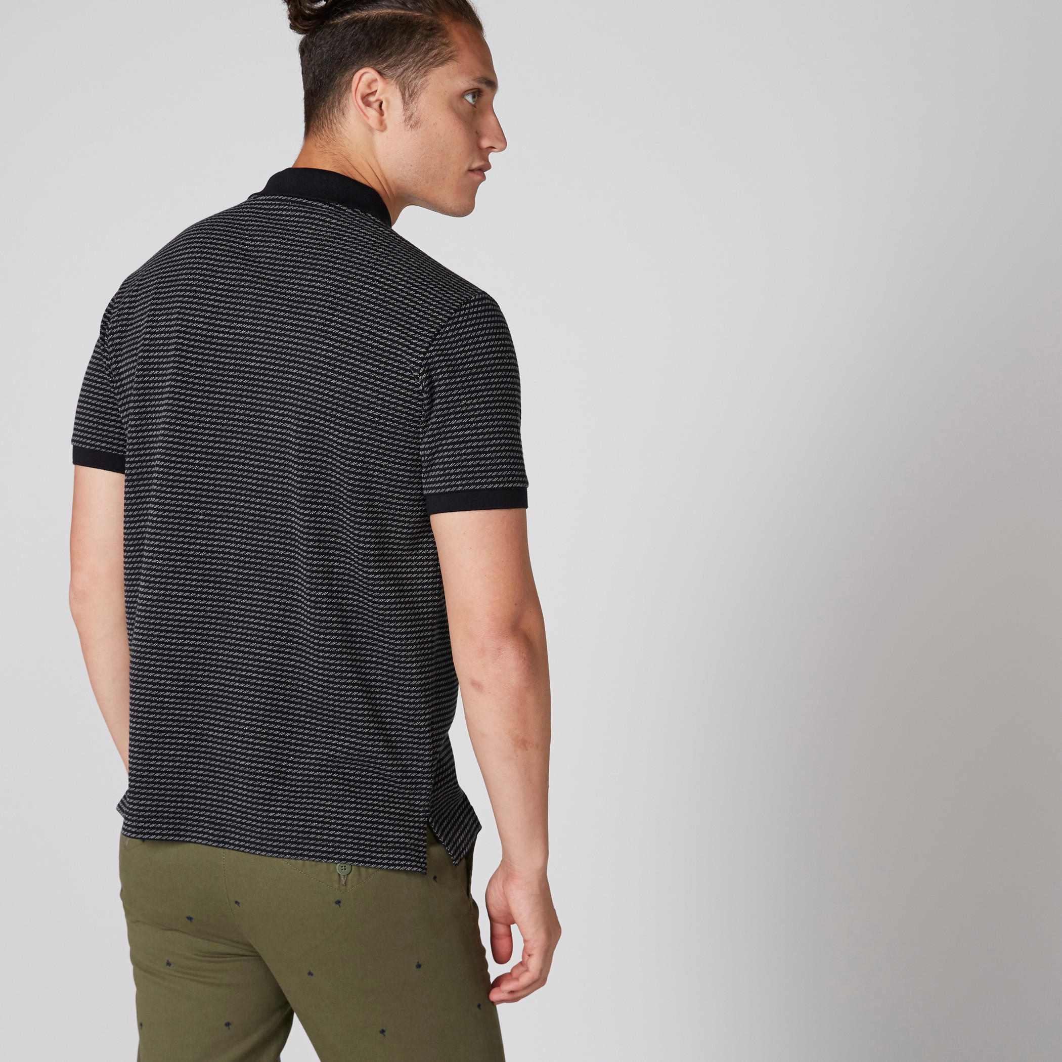 تيشيرت مقلّم بياقة بولو وأكمام قصيرة-men-clothing-tshirtsandpolos-polos-image-2