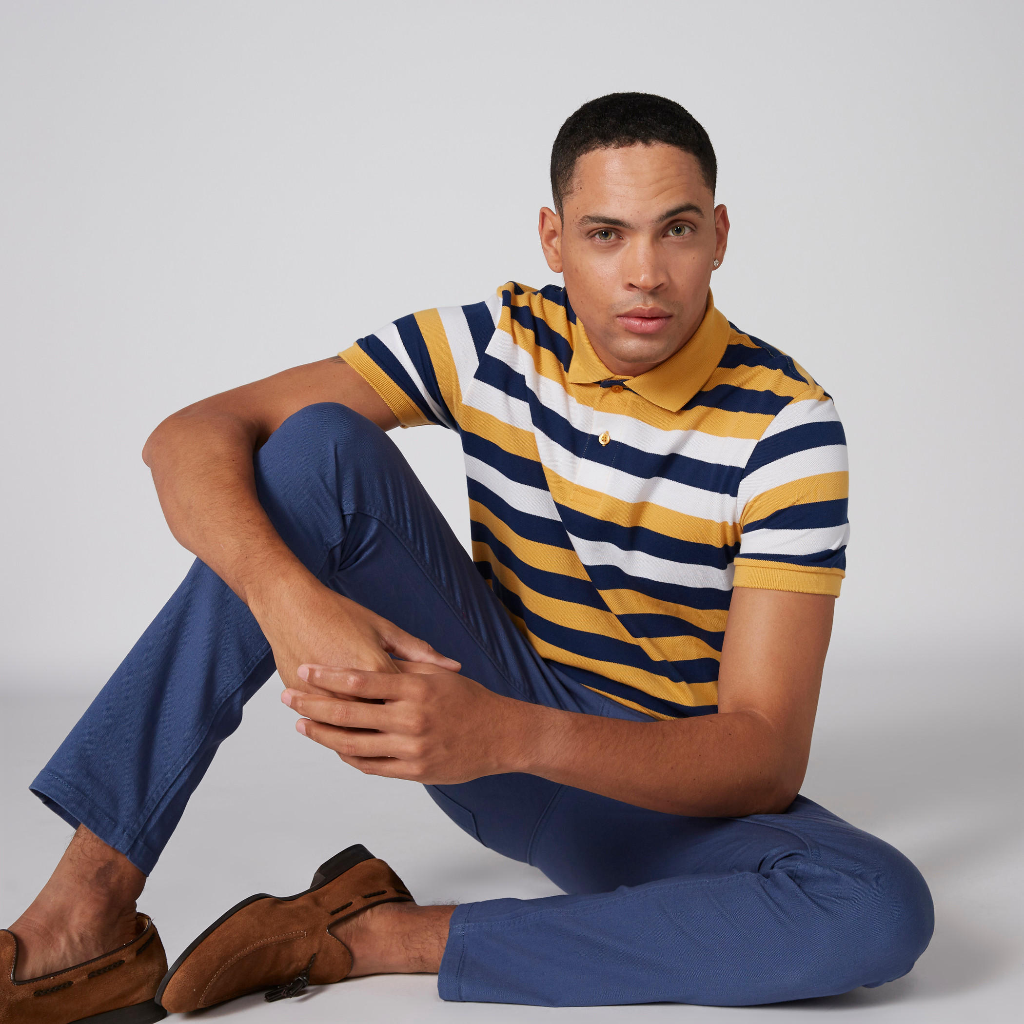 تيشيرت مقلّم بياقة بولو وأكمام قصيرة-men-clothing-tshirtsandpolos-polos-image-3