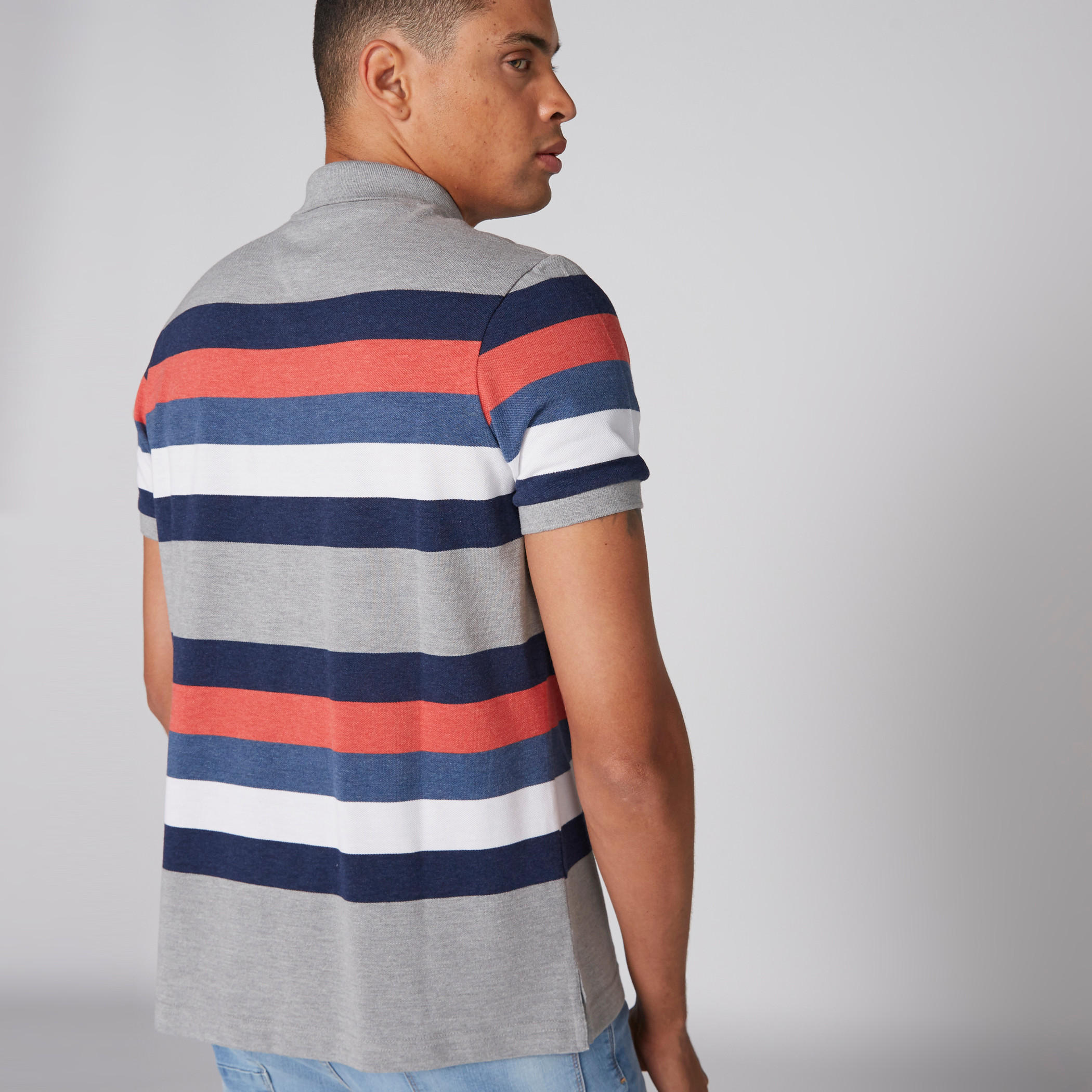 تيشيرت مقلّم بياقة بولو وأكمام قصيرة-men-clothing-tshirtsandpolos-polos-image-2
