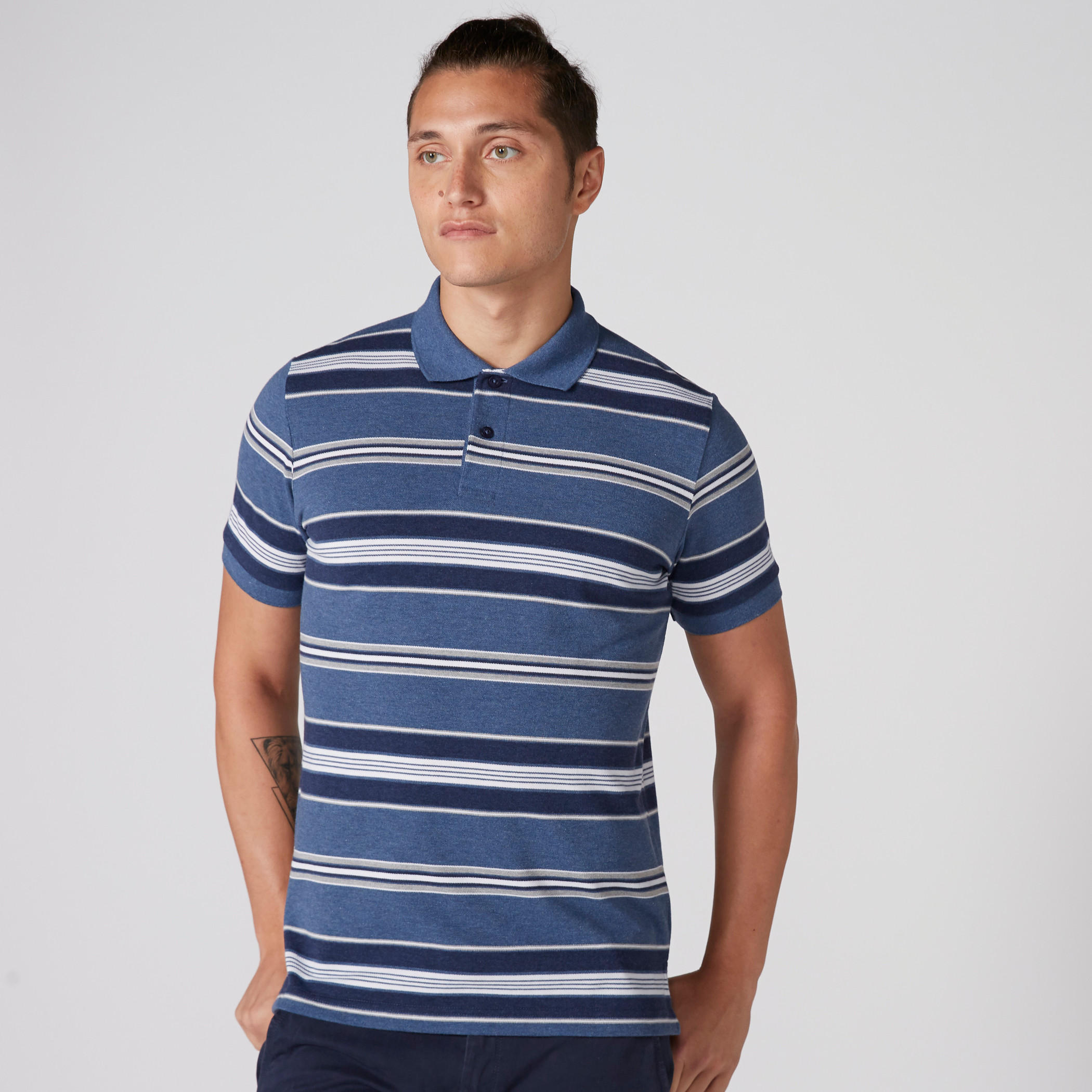 تيشيرت مقلّم بياقة بولو وأكمام قصيرة-men-clothing-tshirtsandpolos-polos-image-3