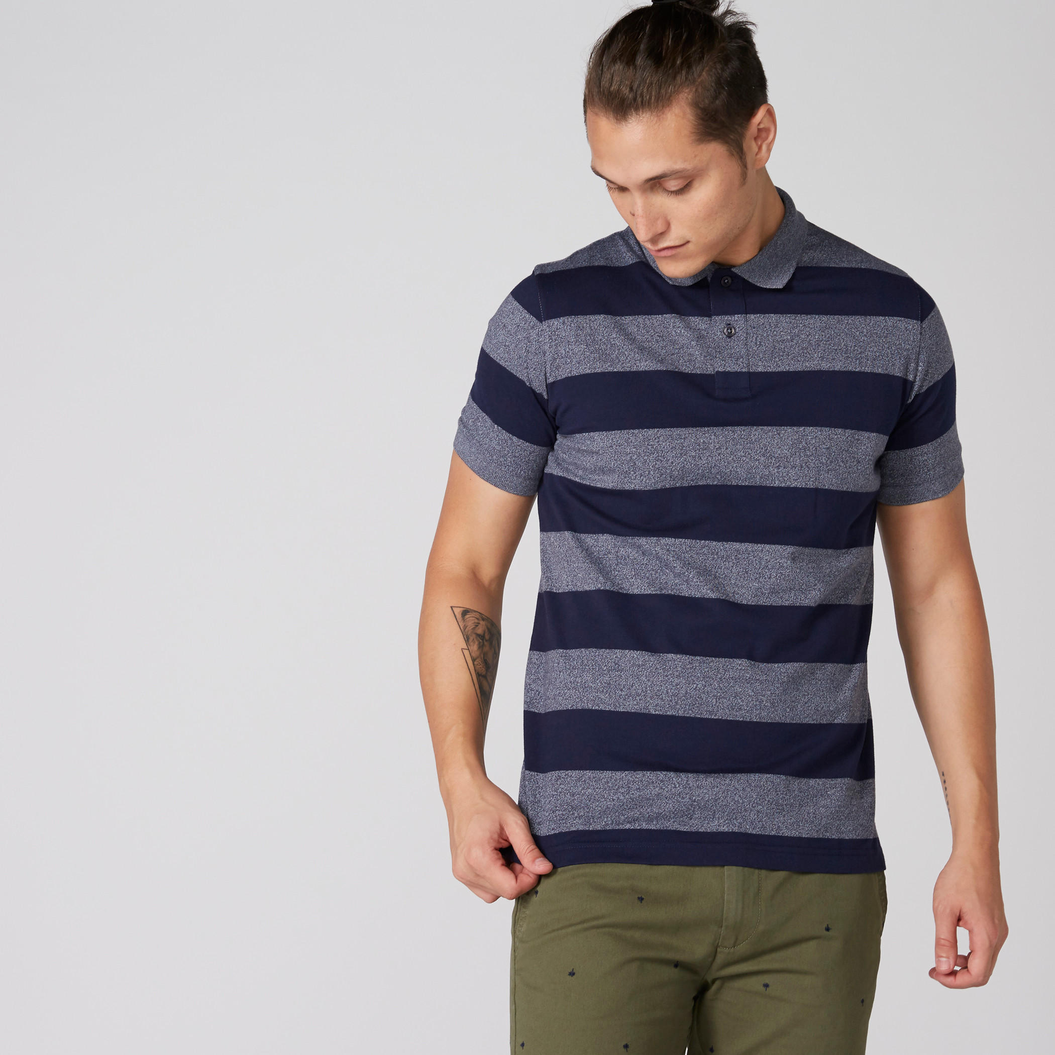 تيشيرت مقلّم بياقة بولو وأكمام قصيرة-men-clothing-tshirtsandpolos-polos-image-1