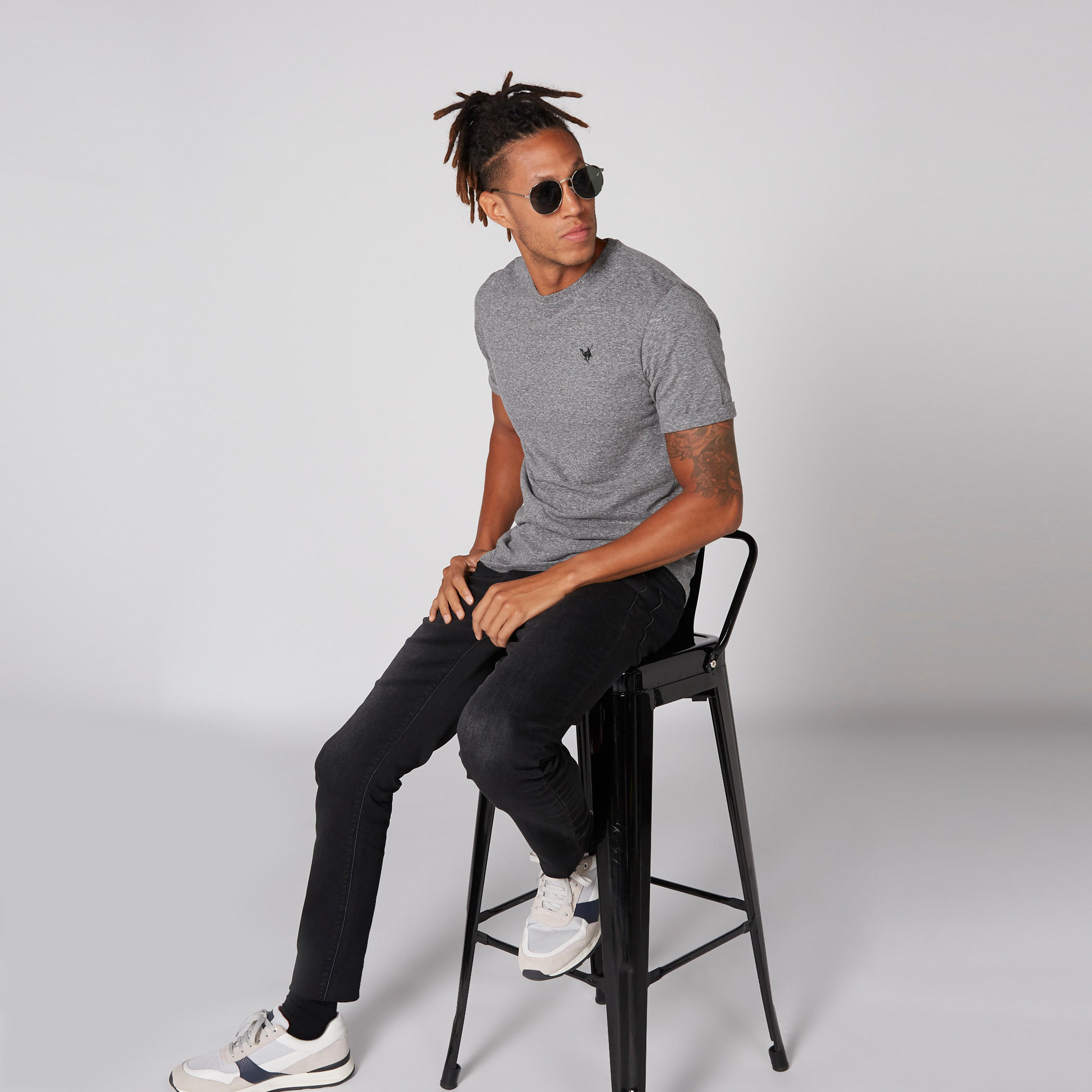 Round Neck T-Shirt with Short Sleeves-men-clothing-tshirtsandpolos-tshirts-image-3