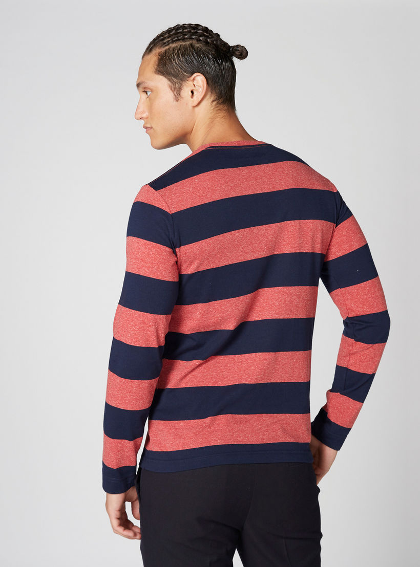تيشيرت مقلّم بياقة ضيقة وأكمام طويلة-men-clothing-tshirtsandpolos-tshirts-image-2