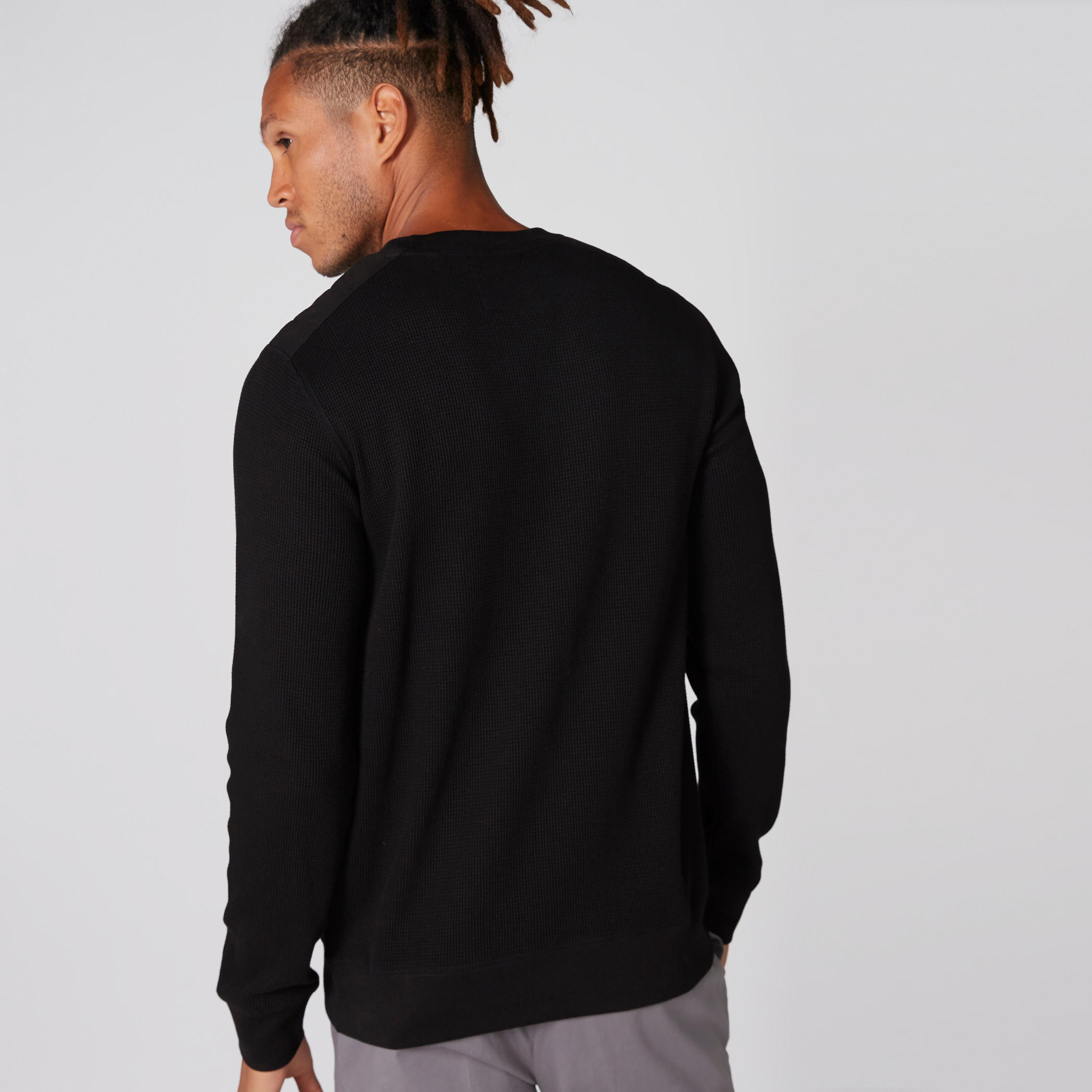 سويت شيرت بارز الملمس بياقة مستديرة وأكمام طويلة-men-winterwear-hoodiesandsweatshirts-image-11