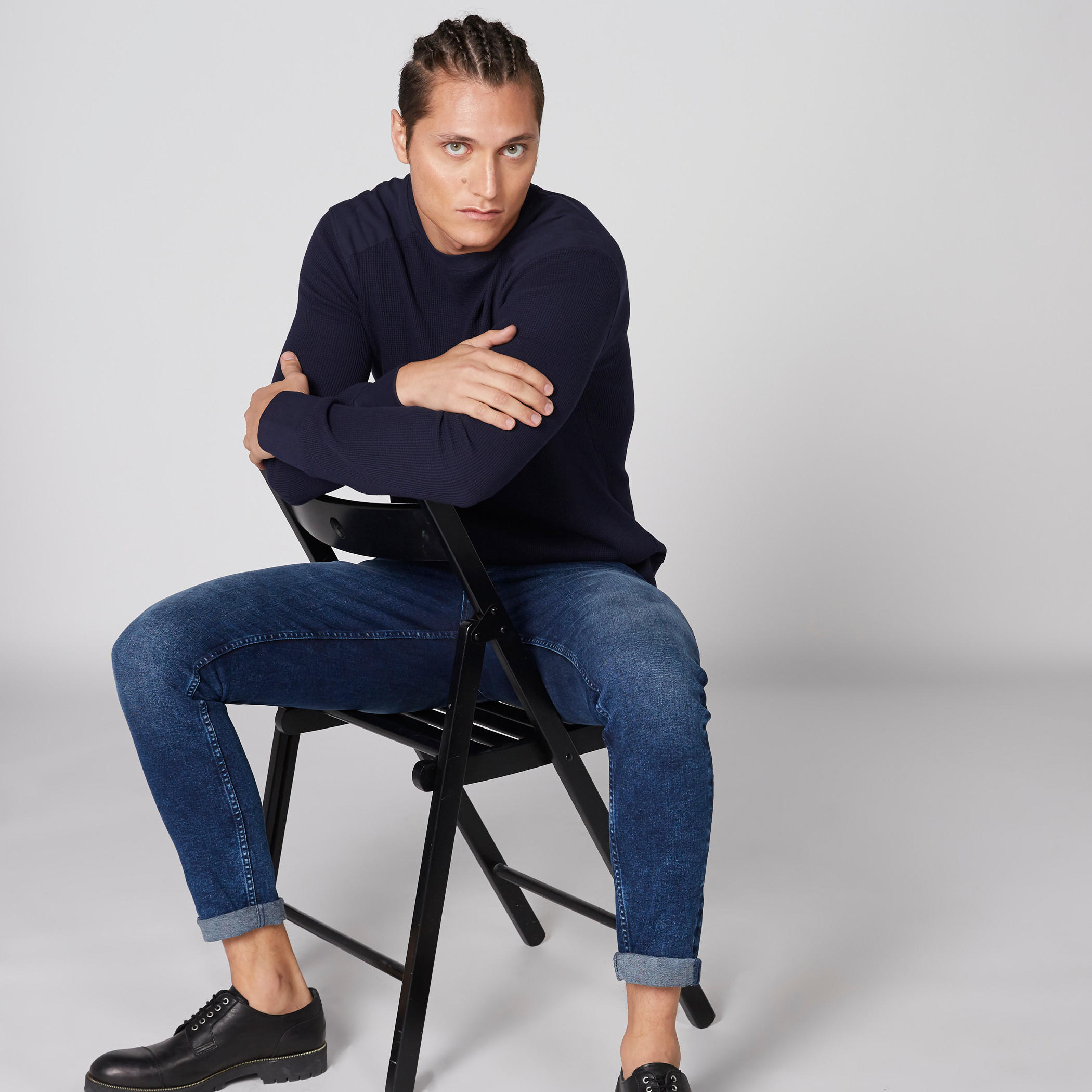 سويت شيرت بارز الملمس بياقة مستديرة وأكمام طويلة-men-winterwear-hoodiesandsweatshirts-image-3