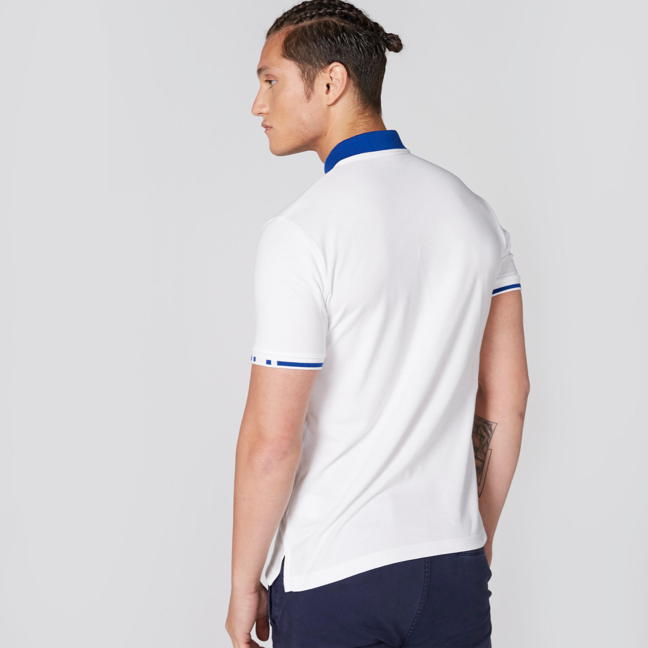 Embroidered T-Shirt with Polo Neck and Short Sleeves-men-clothing-tshirtsandpolos-polos-image-10