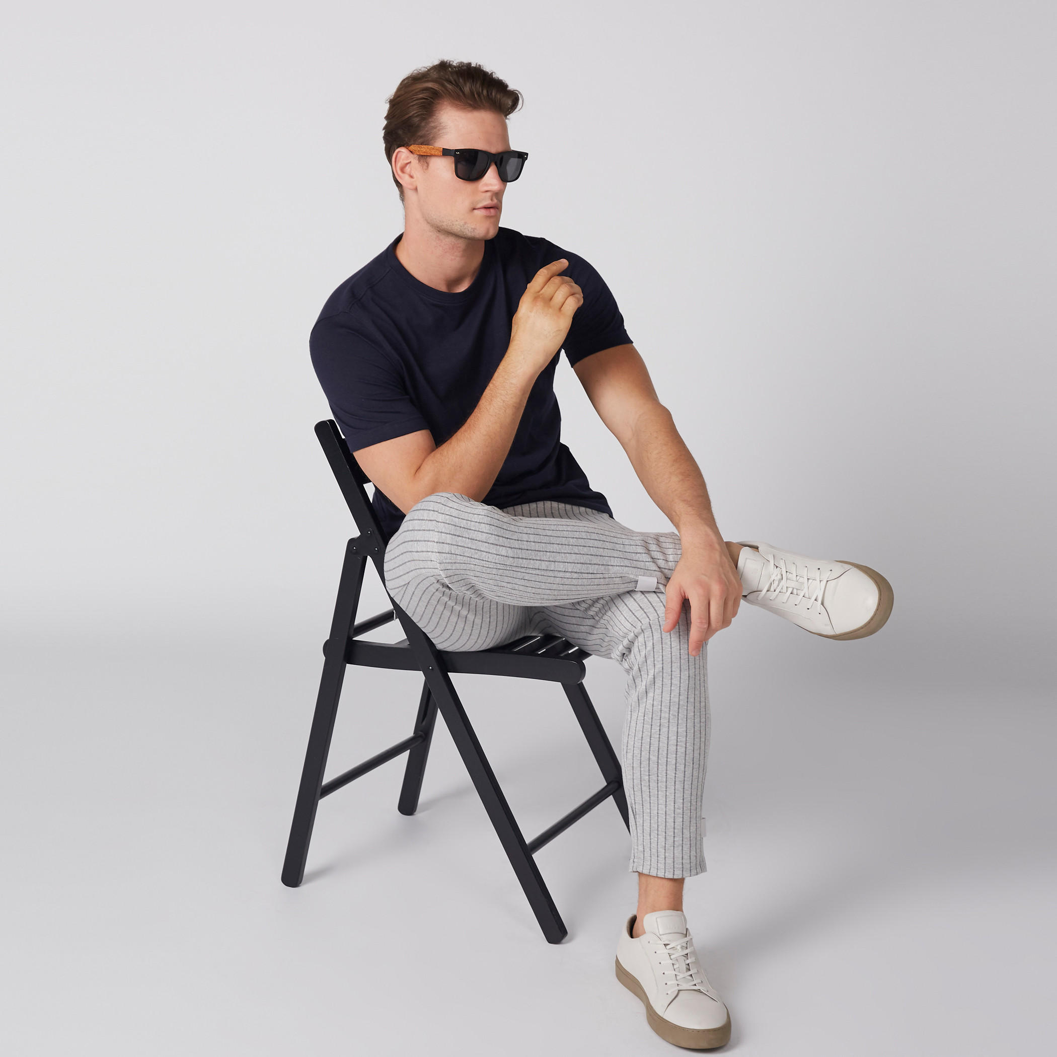 تيشيرت بأكمام قصيرة وياقة مستديرة-men-clothing-tshirtsandpolos-tshirts-image-3