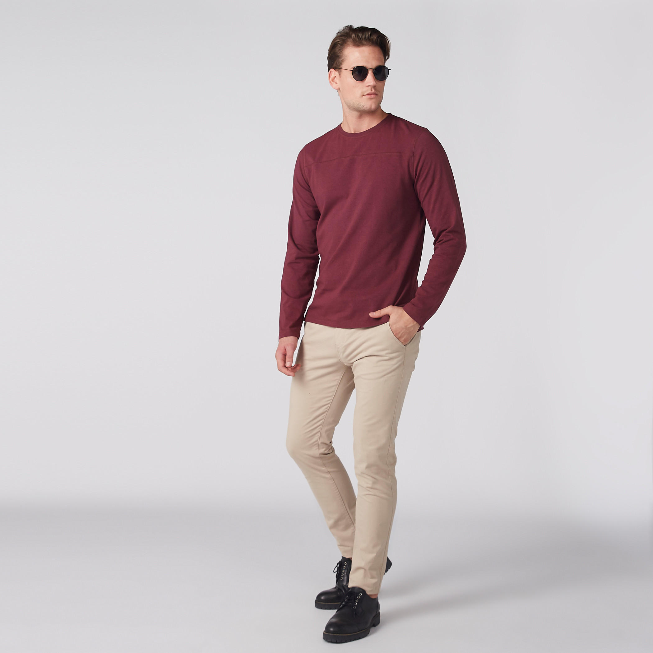 تيشيرت بياقة ضيقة وأكمام طويلة-men-clothing-tshirtsandpolos-tshirts-image-3