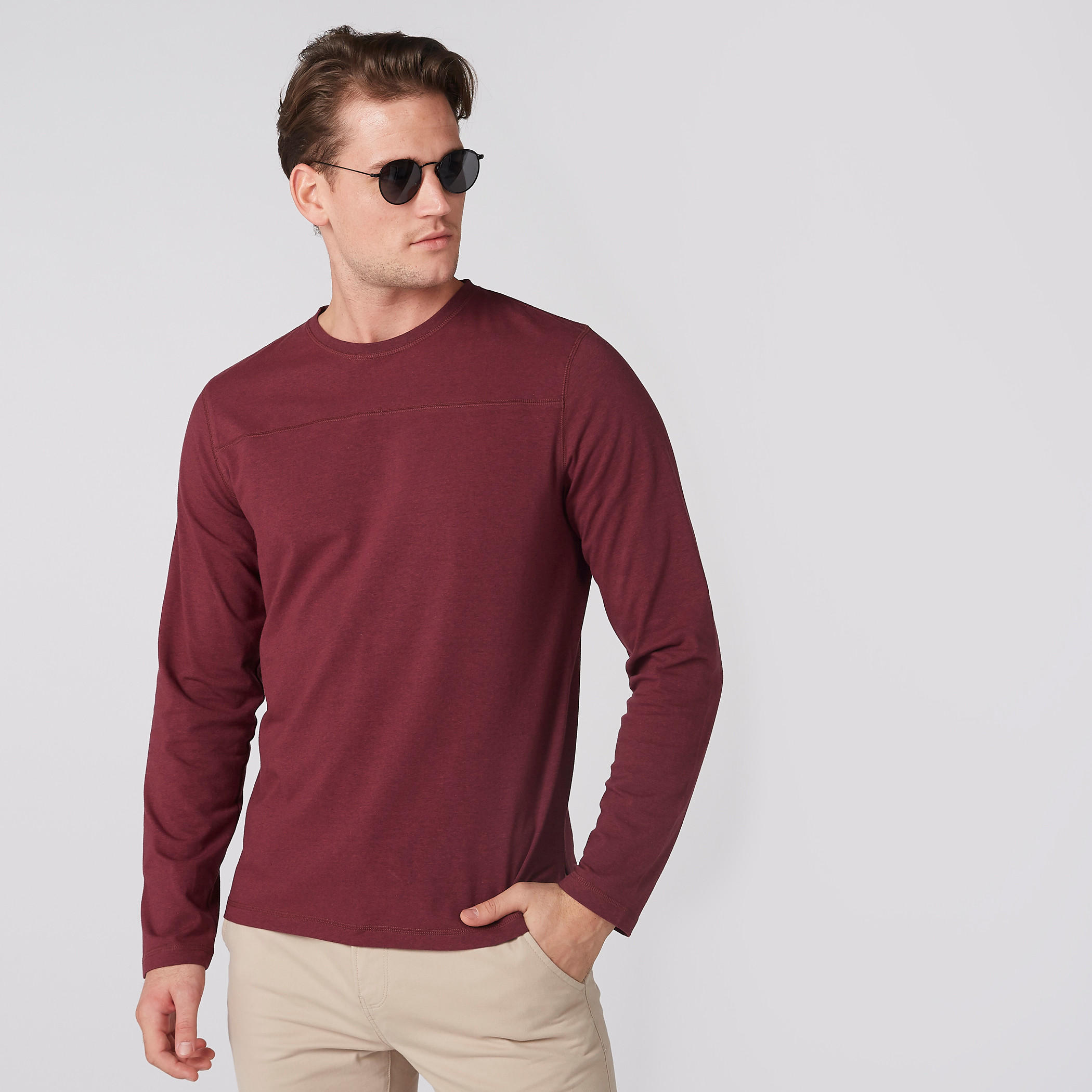 تيشيرت بياقة ضيقة وأكمام طويلة-men-clothing-tshirtsandpolos-tshirts-image-1