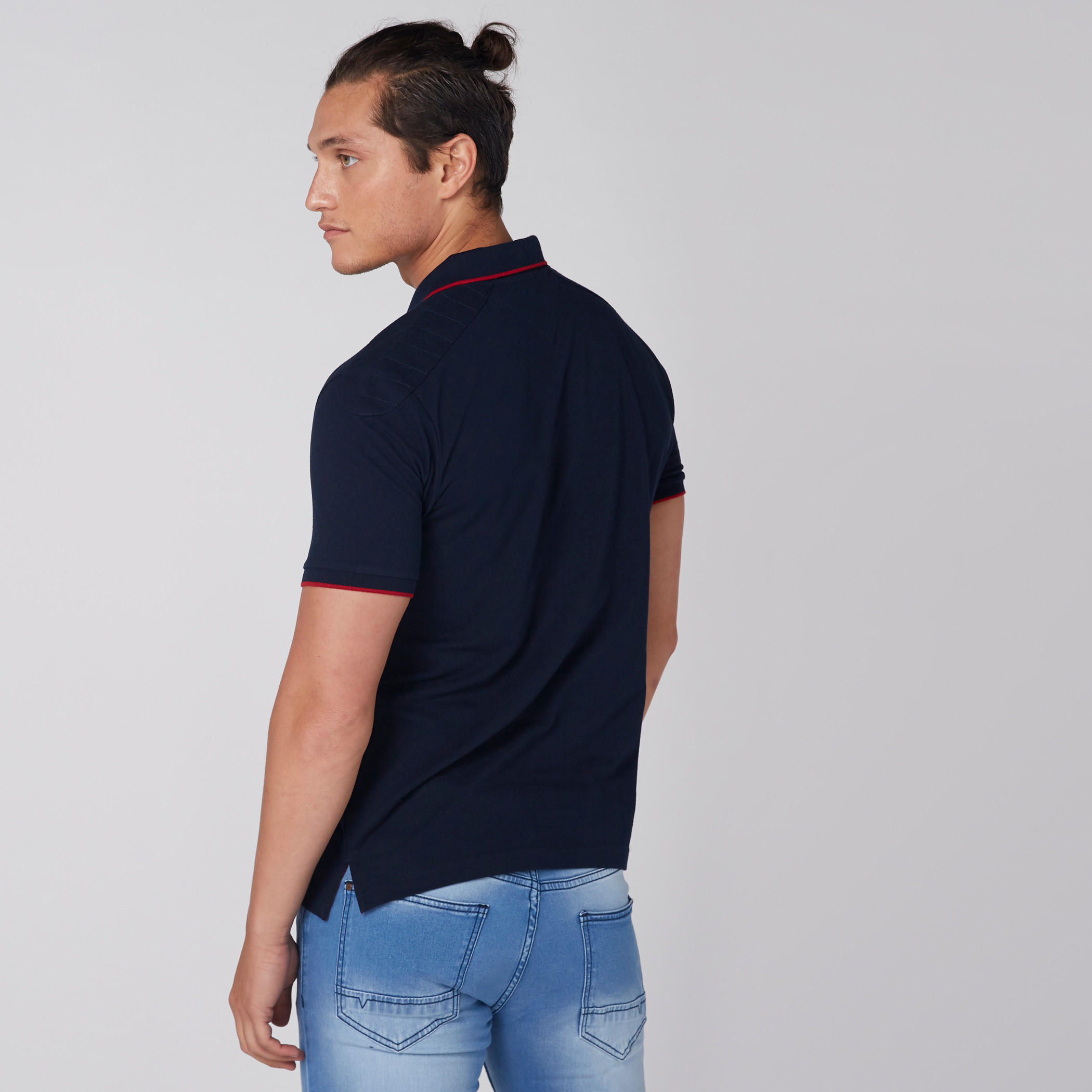 تيشيرت مطرّز بياقة بولو وأكمام قصيرة-men-clothing-tshirtsandpolos-polos-image-3